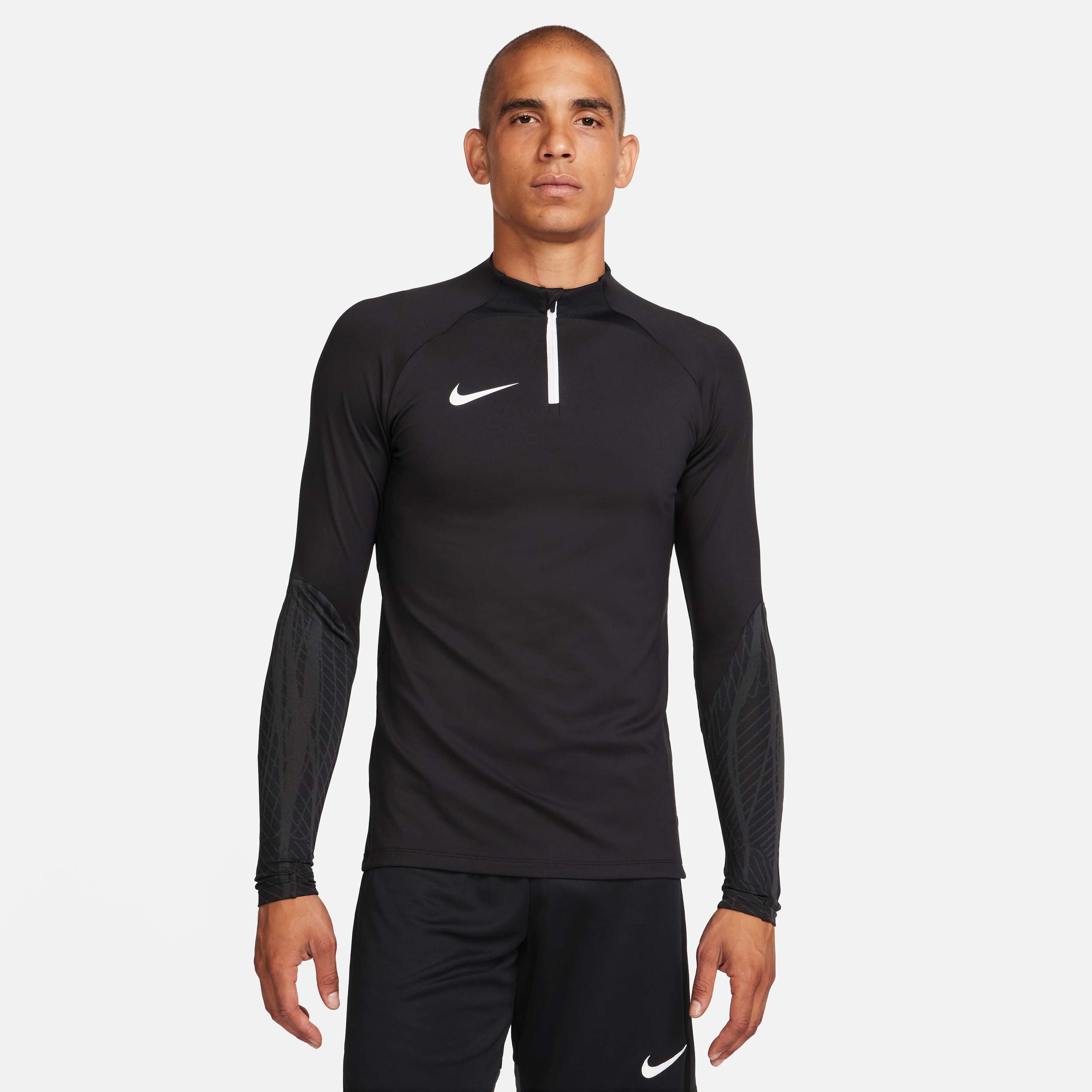 Nike Dri-FIT Strike image number 0