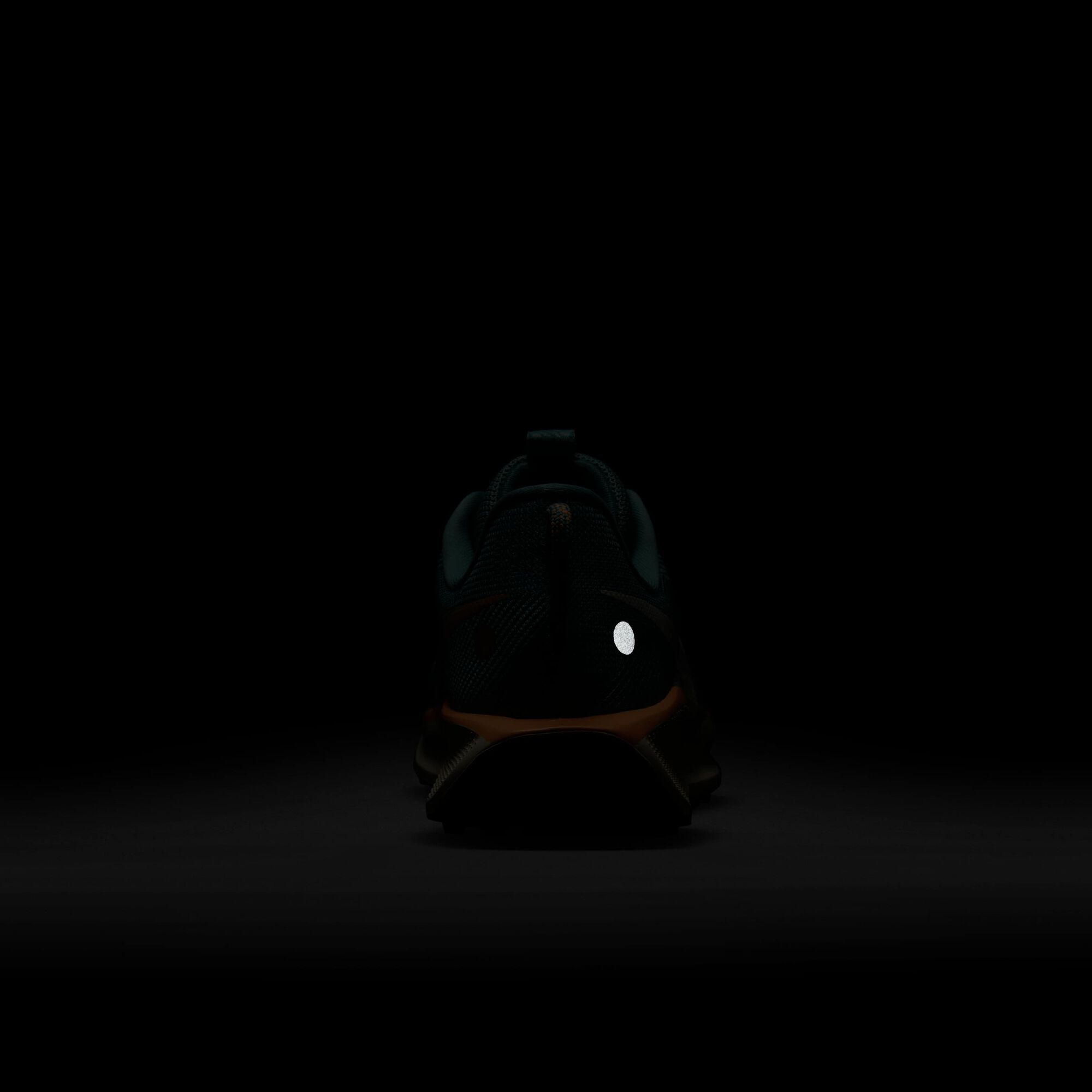 Zoom image