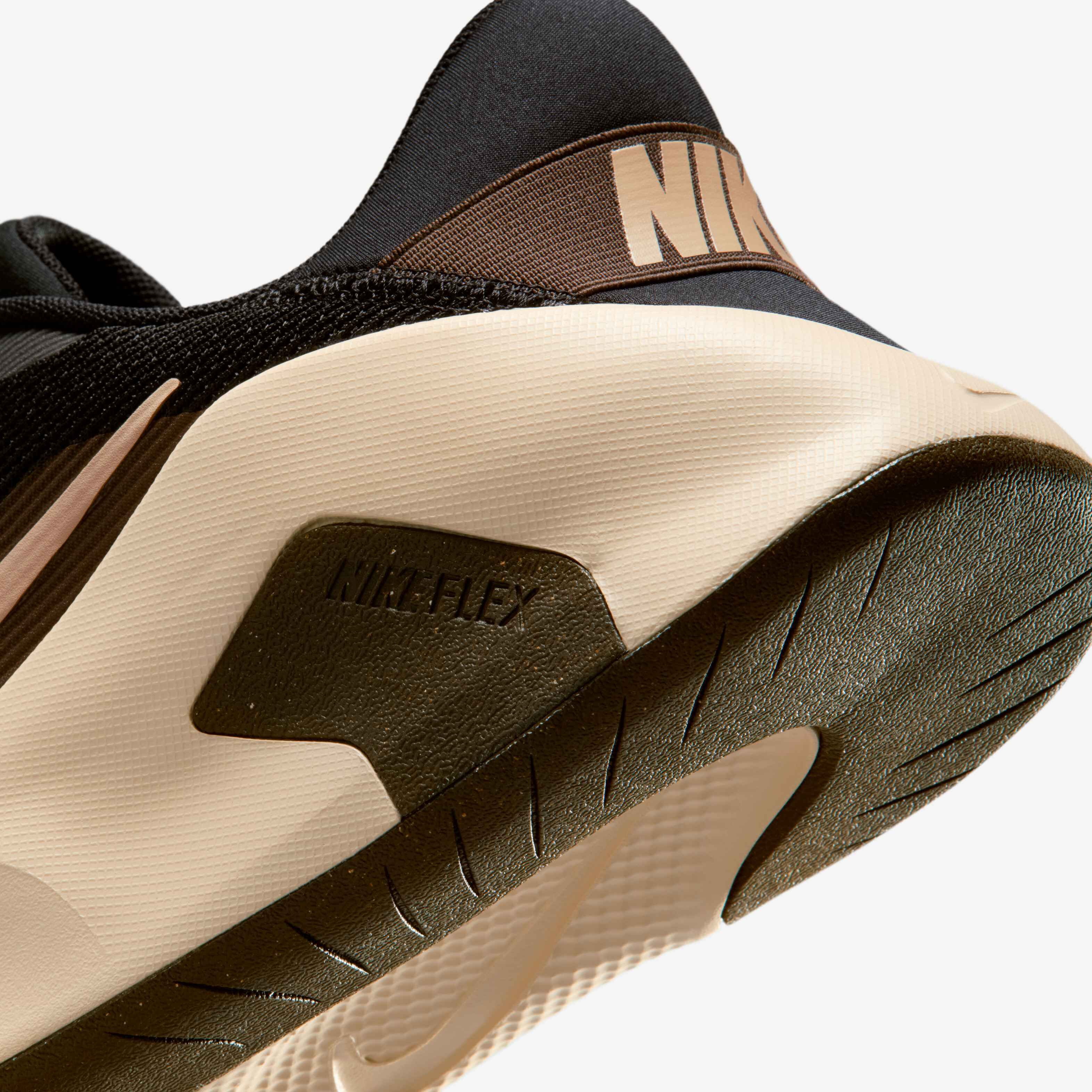 Nike Flex Train image number 7