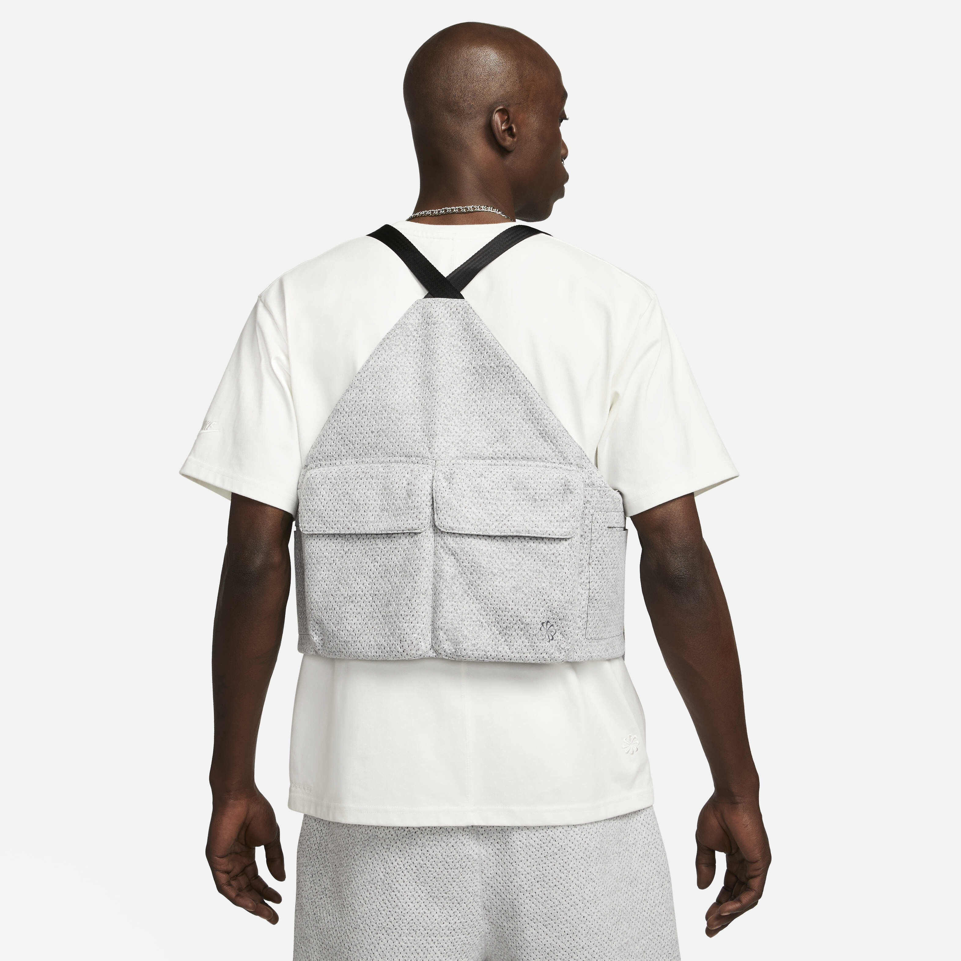 Buy Nike Forward Utility Gilet Men s Utility Gilet Nike Saudi Official