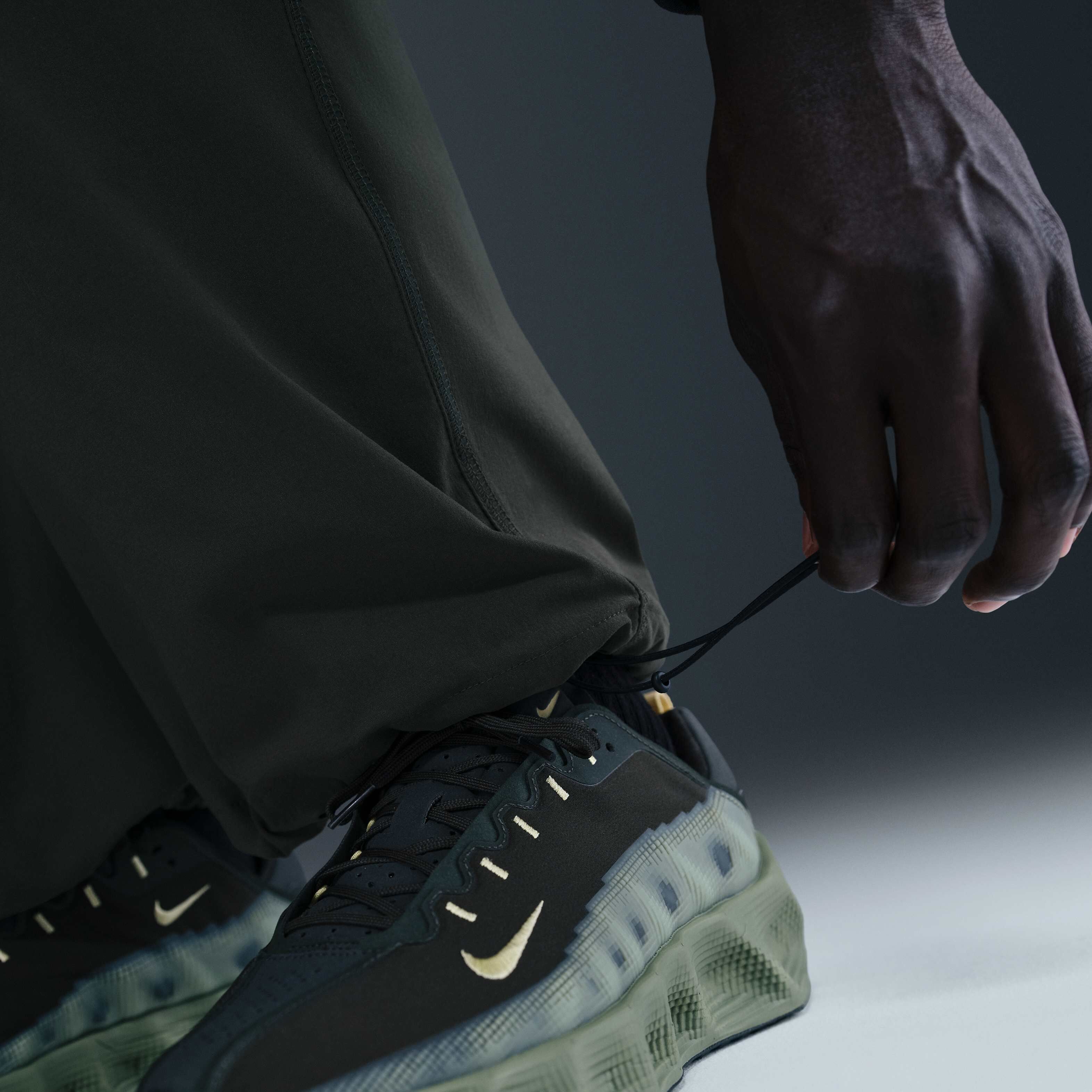 Nike Tech image number 5