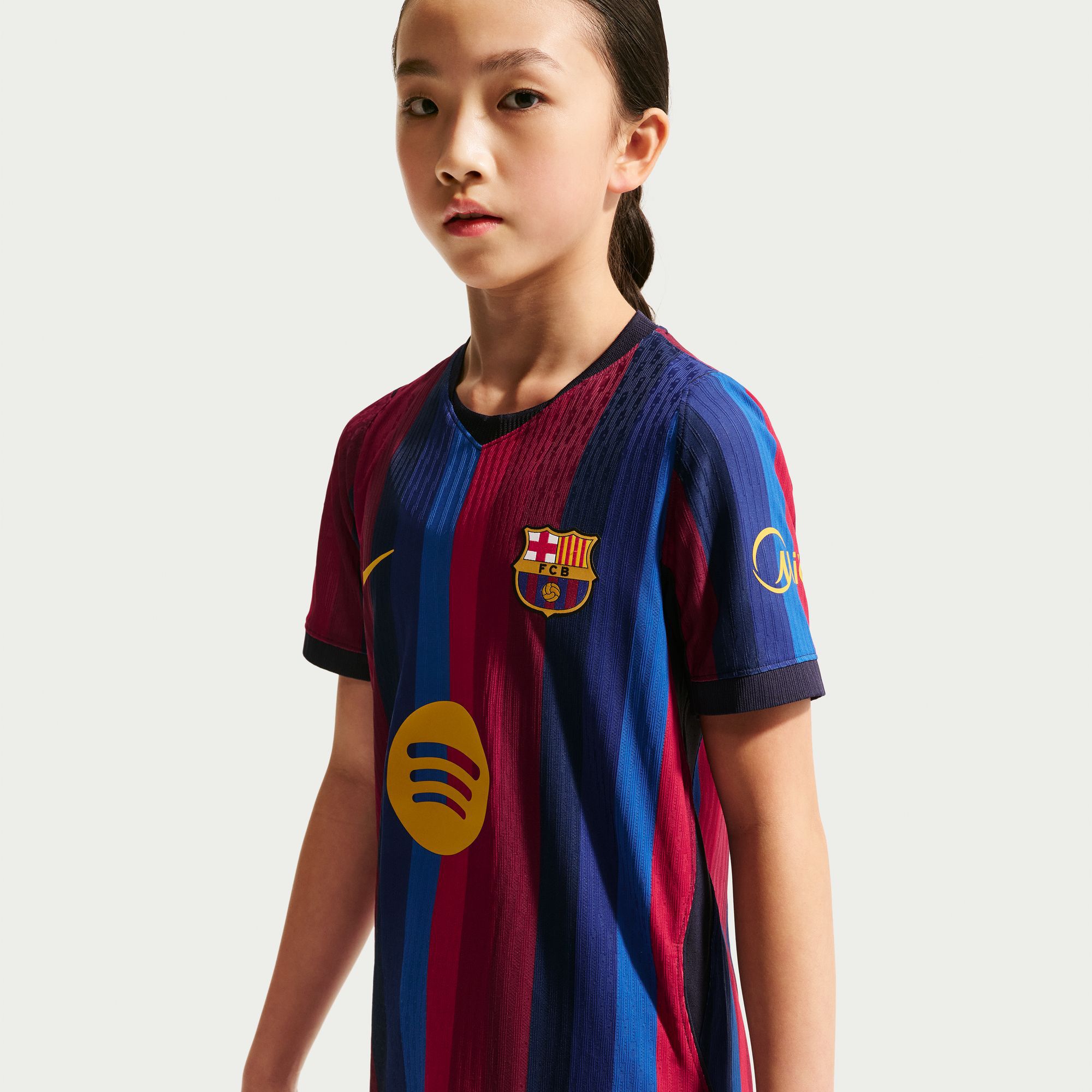 برشلونة 2026/27 ماتش الأساسي image number 6