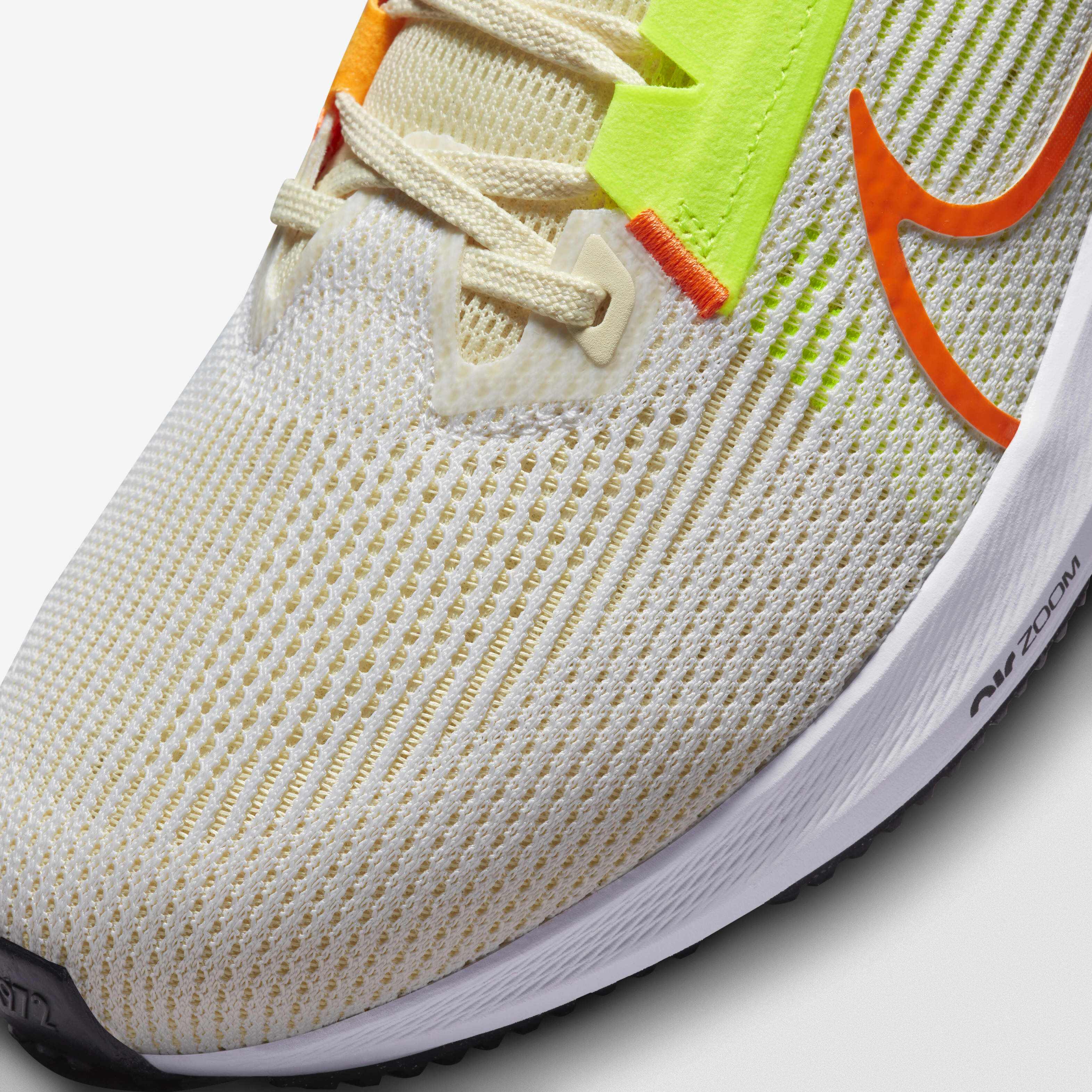 Nike Pegasus 40 image number 6