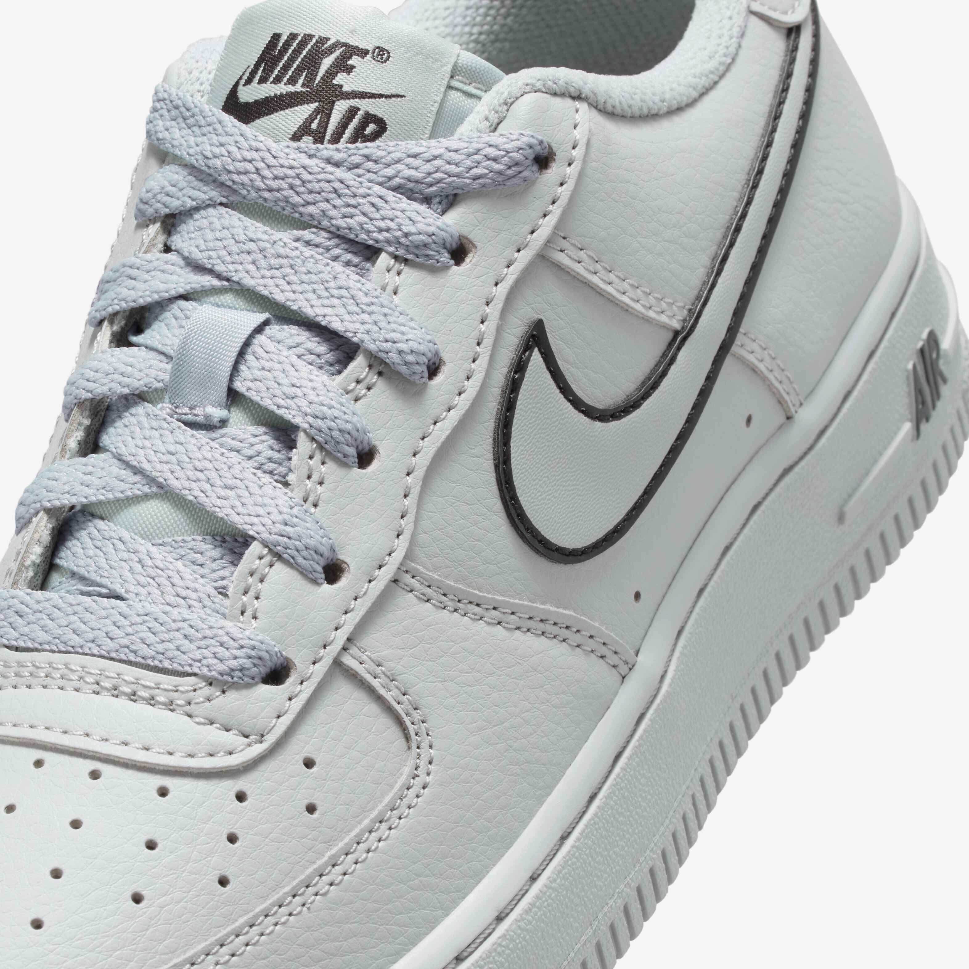 Nike Air Force 1 image number 6