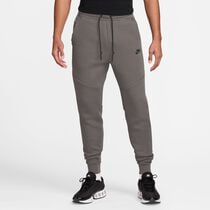 Nike Tech