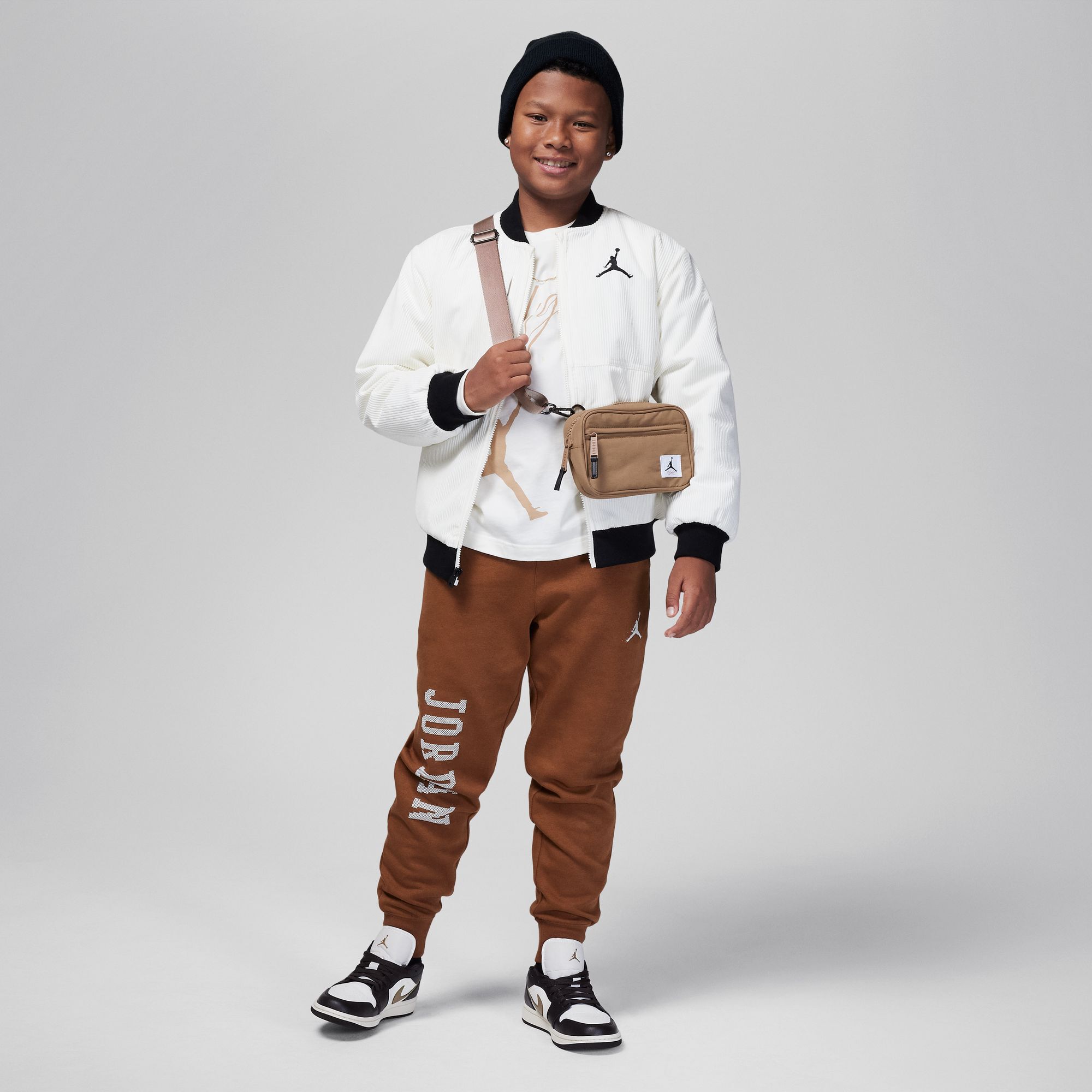 Jordan MJ Essentials Member Fleece Pants image number 5