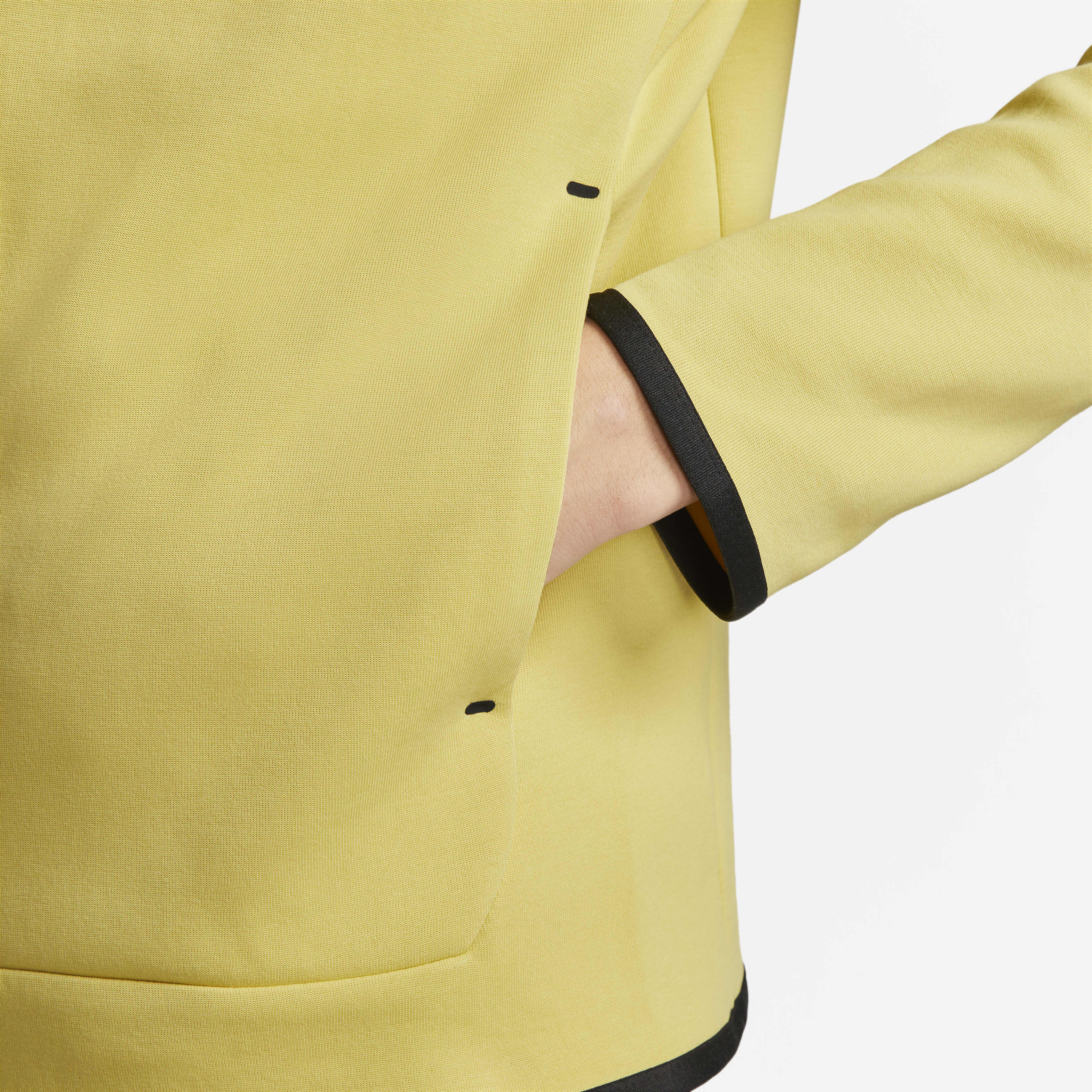 نايكي سبورتسوير تك فليس image number 4