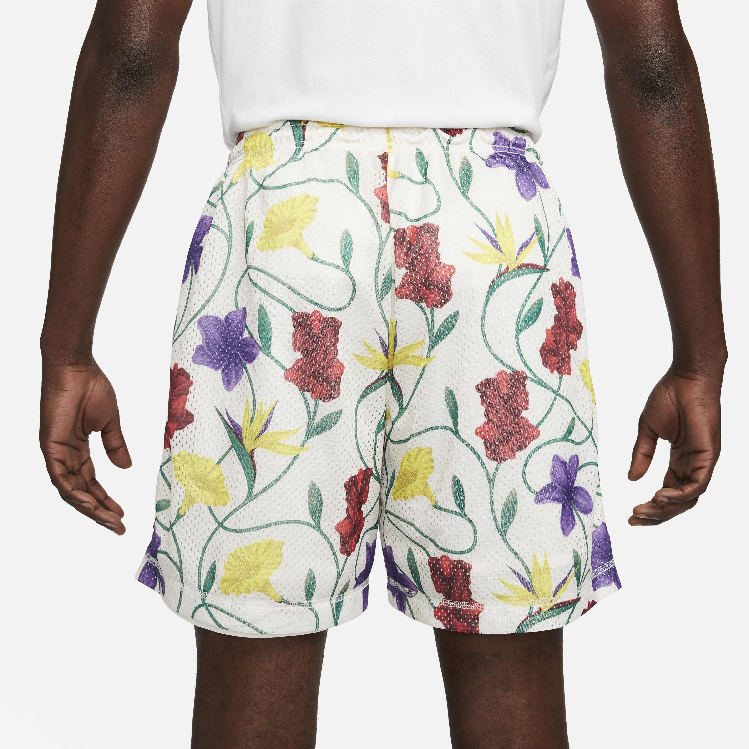 Buy Giannis Standard Issue Men s Dri FIT Reversible 15cm approx. Basketball Shorts Pale Ivory Malachite Nike Saudi Official