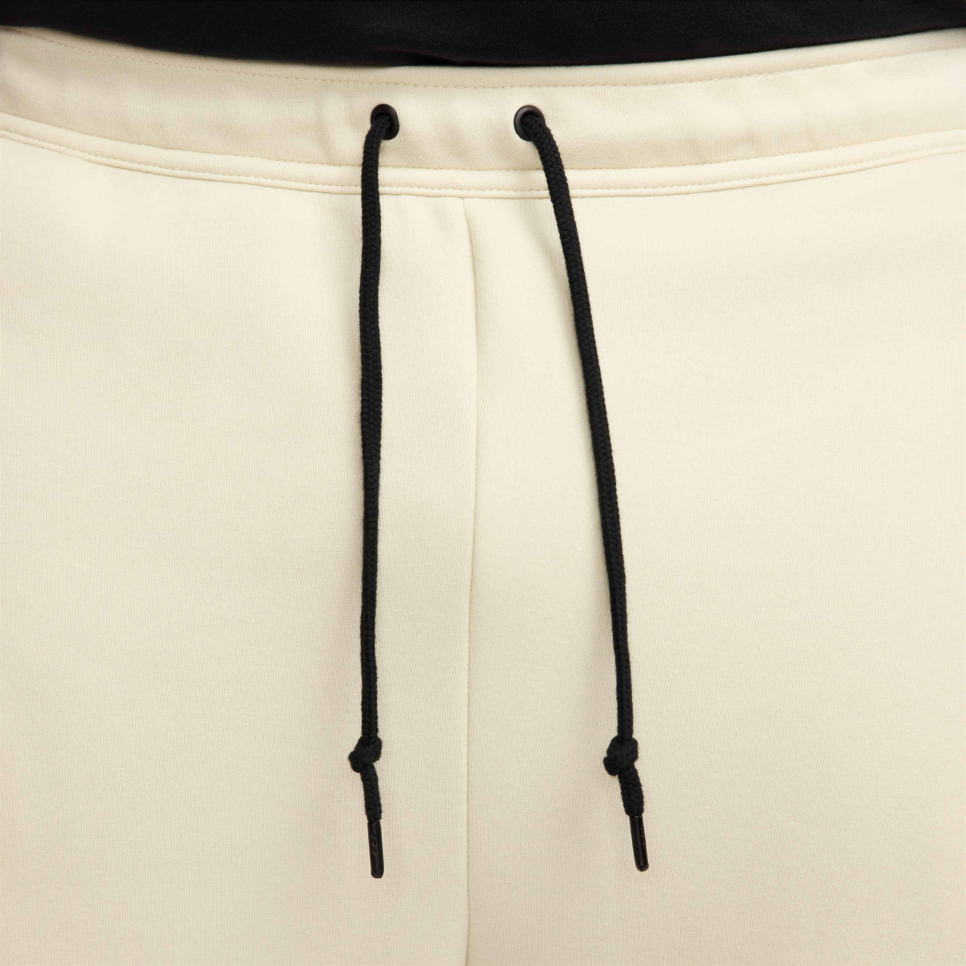 Nike Tech image number 10