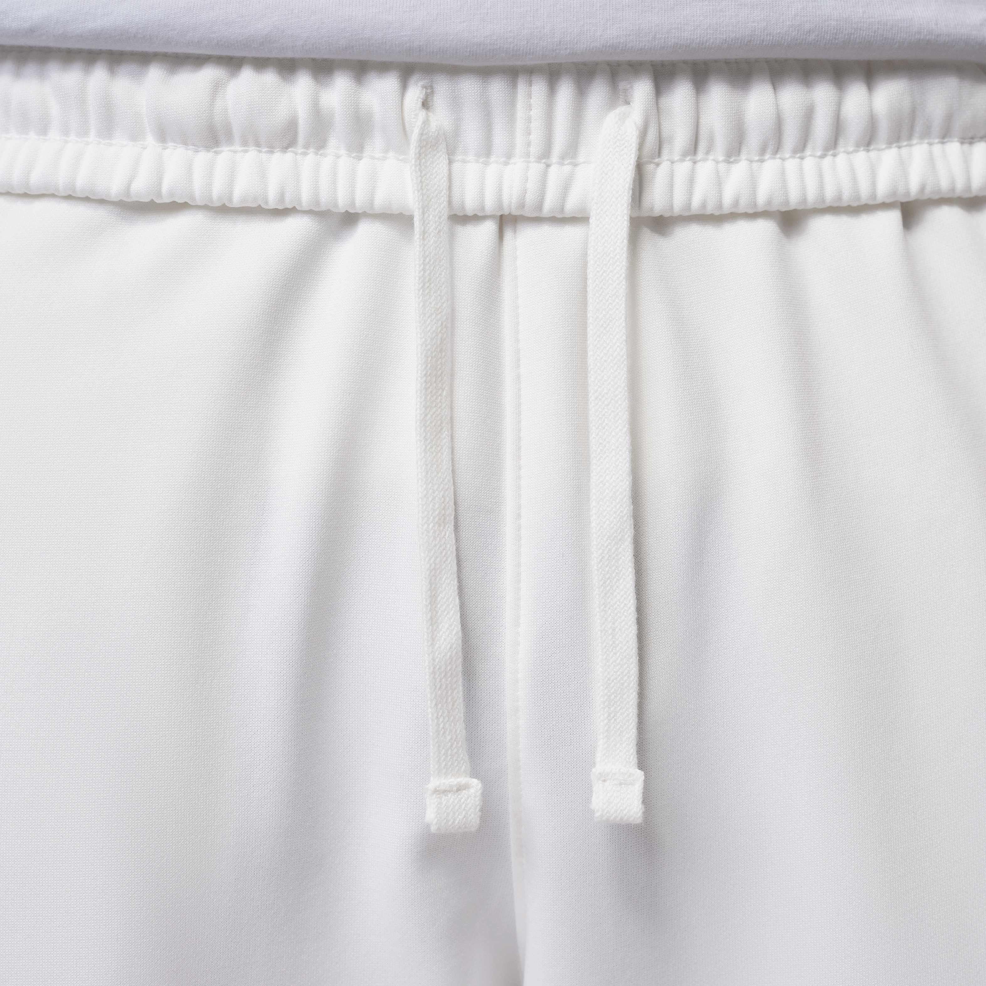 Jordan Brooklyn image number 2