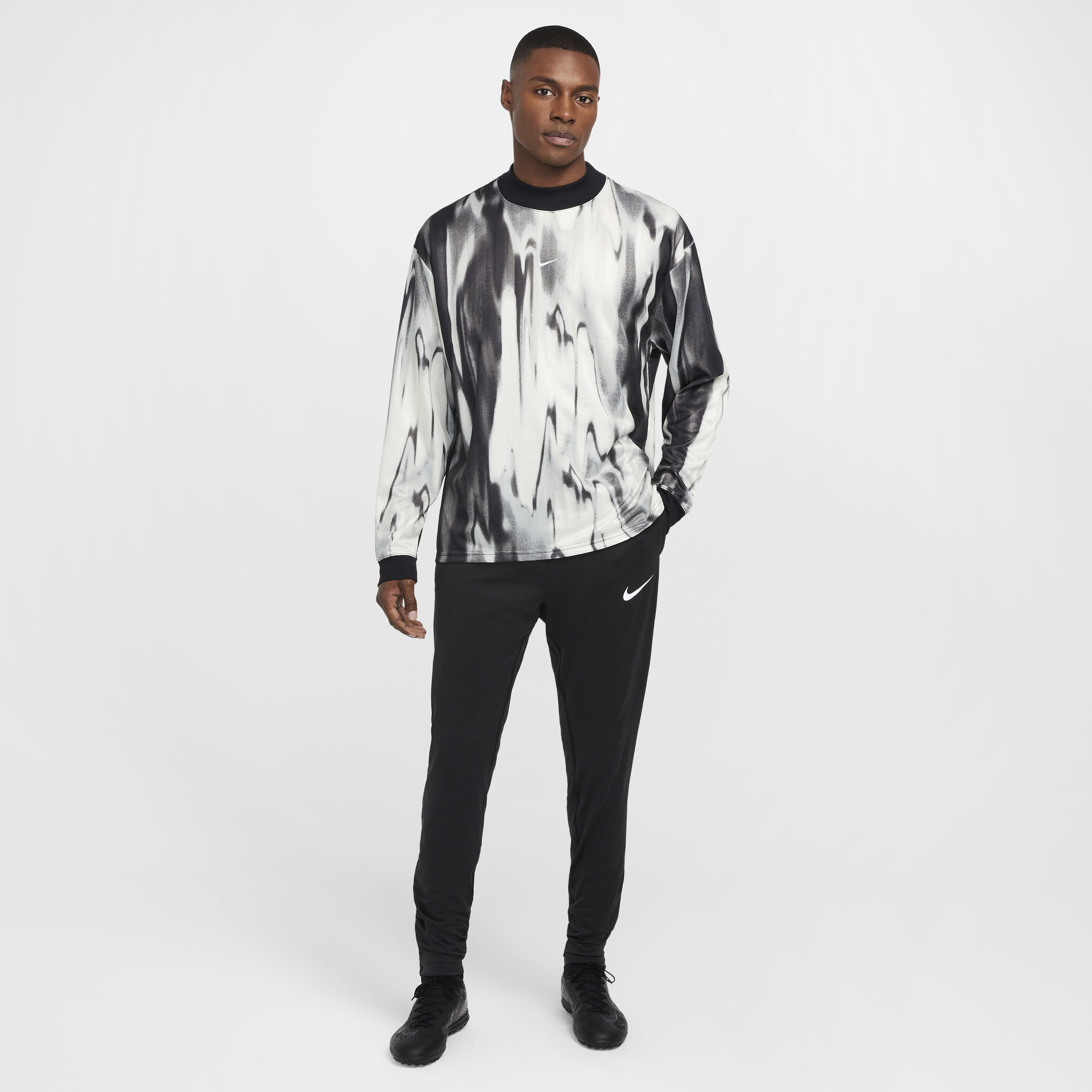 Nike Culture of Football image number 4