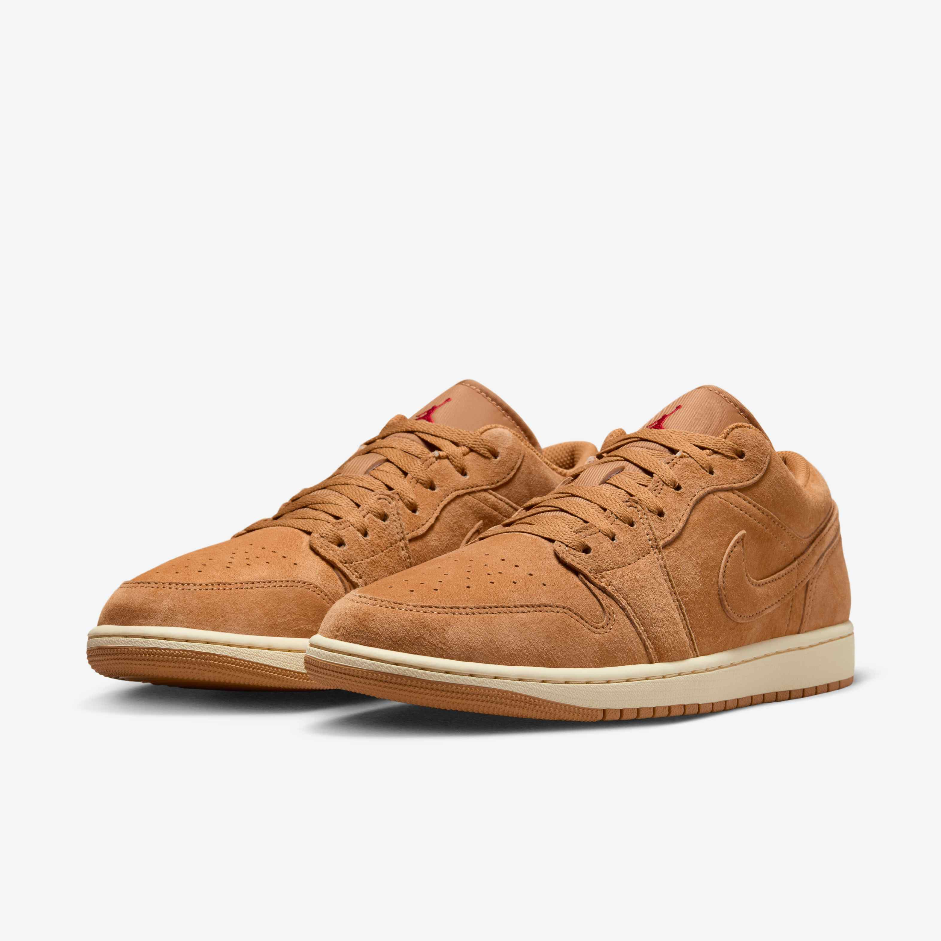 Air Jordan 1 Low SE image number 4
