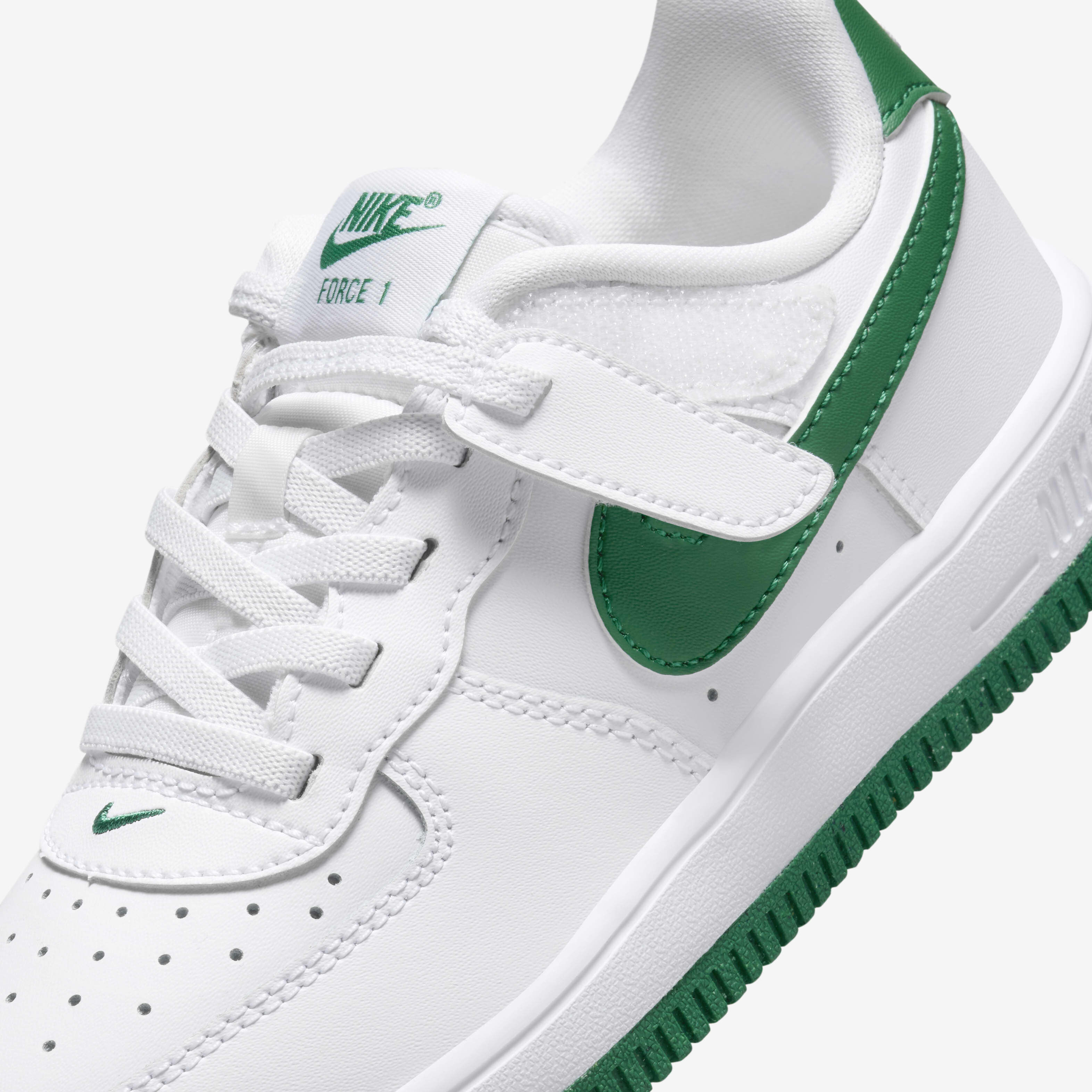 Nike Force 1 Low EasyOn image number 6