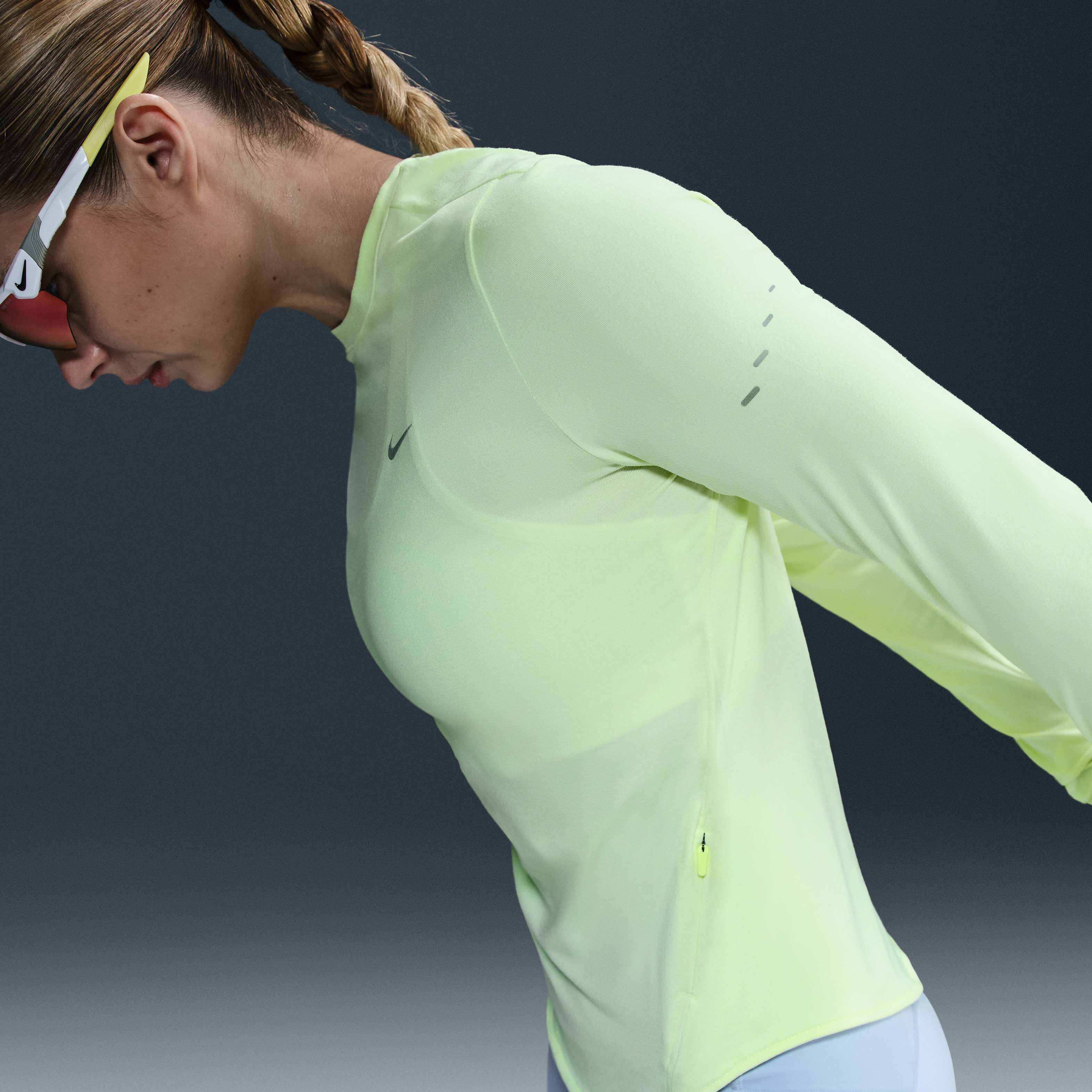 Nike Swift image number 2