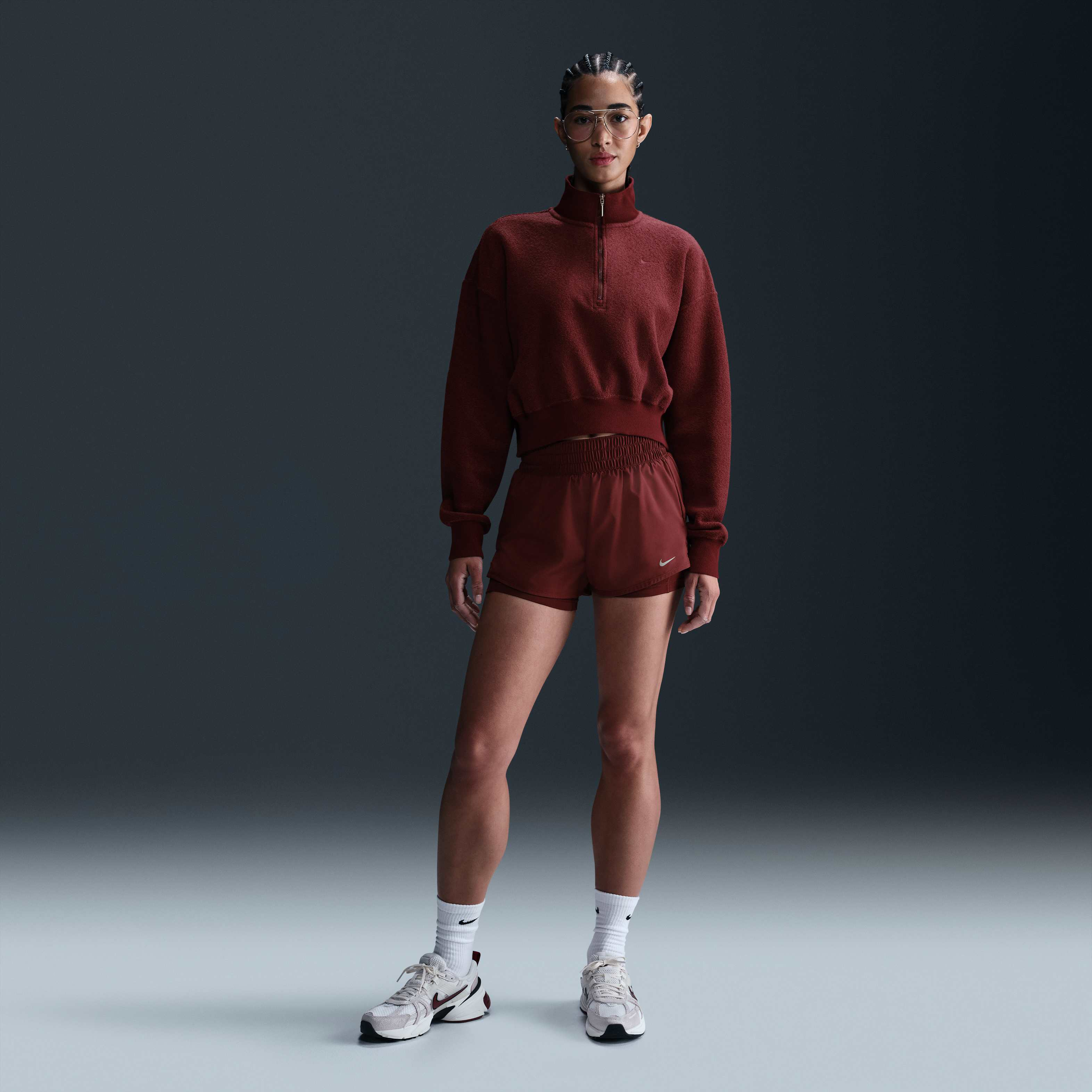 Nike Sportswear Phoenix Plush image number 3