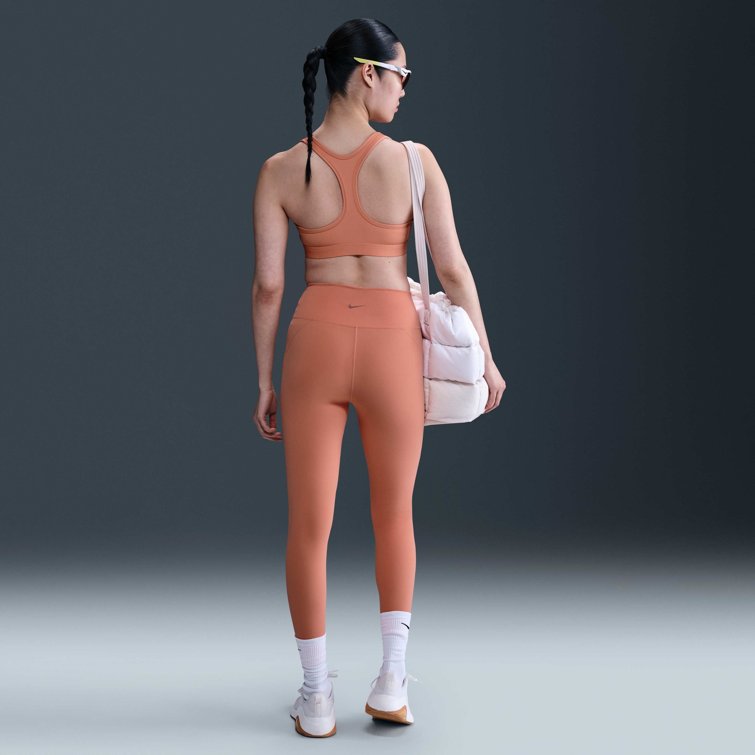 Nike Swoosh Light Support image number 4