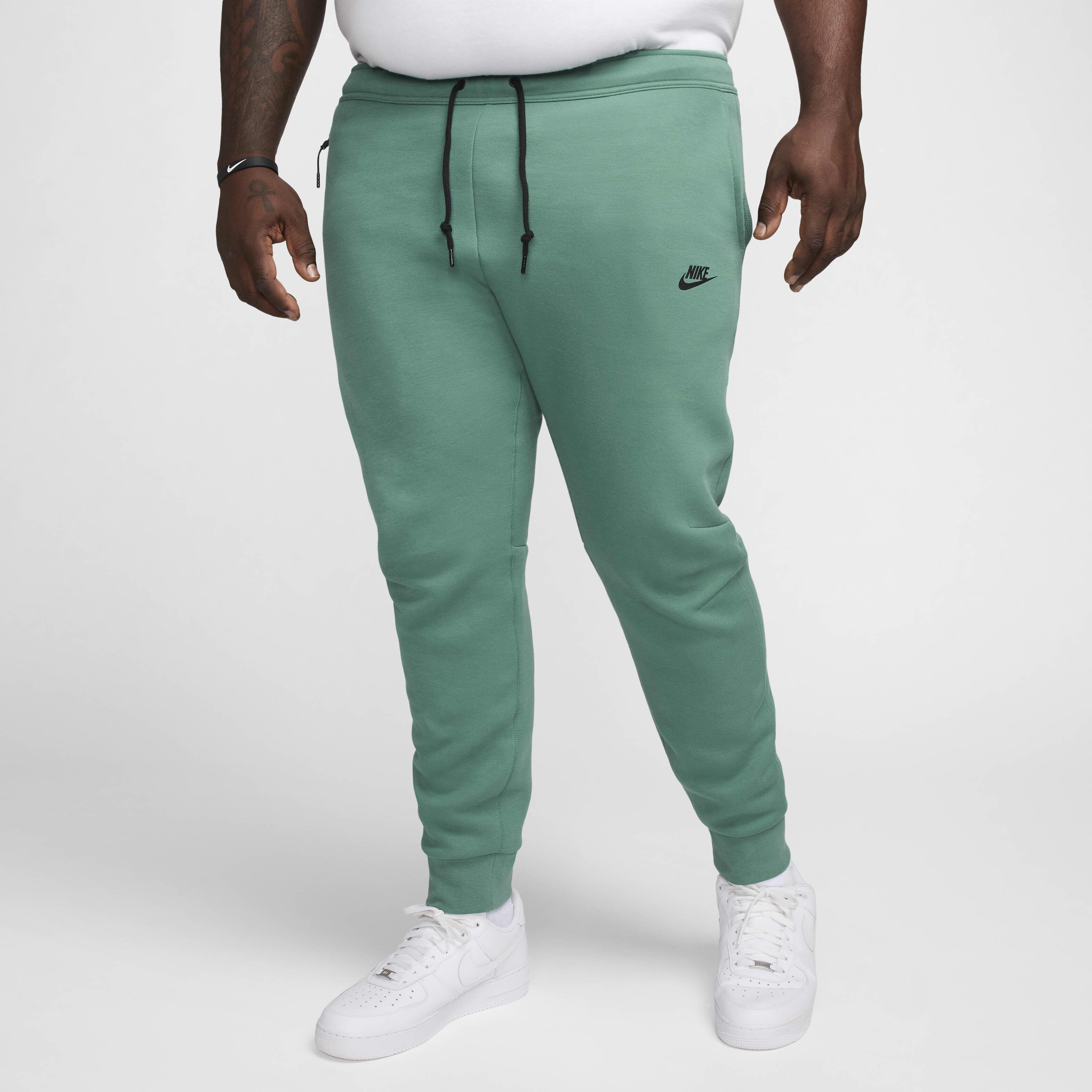 Nike Sportswear Tech Fleece image number 10