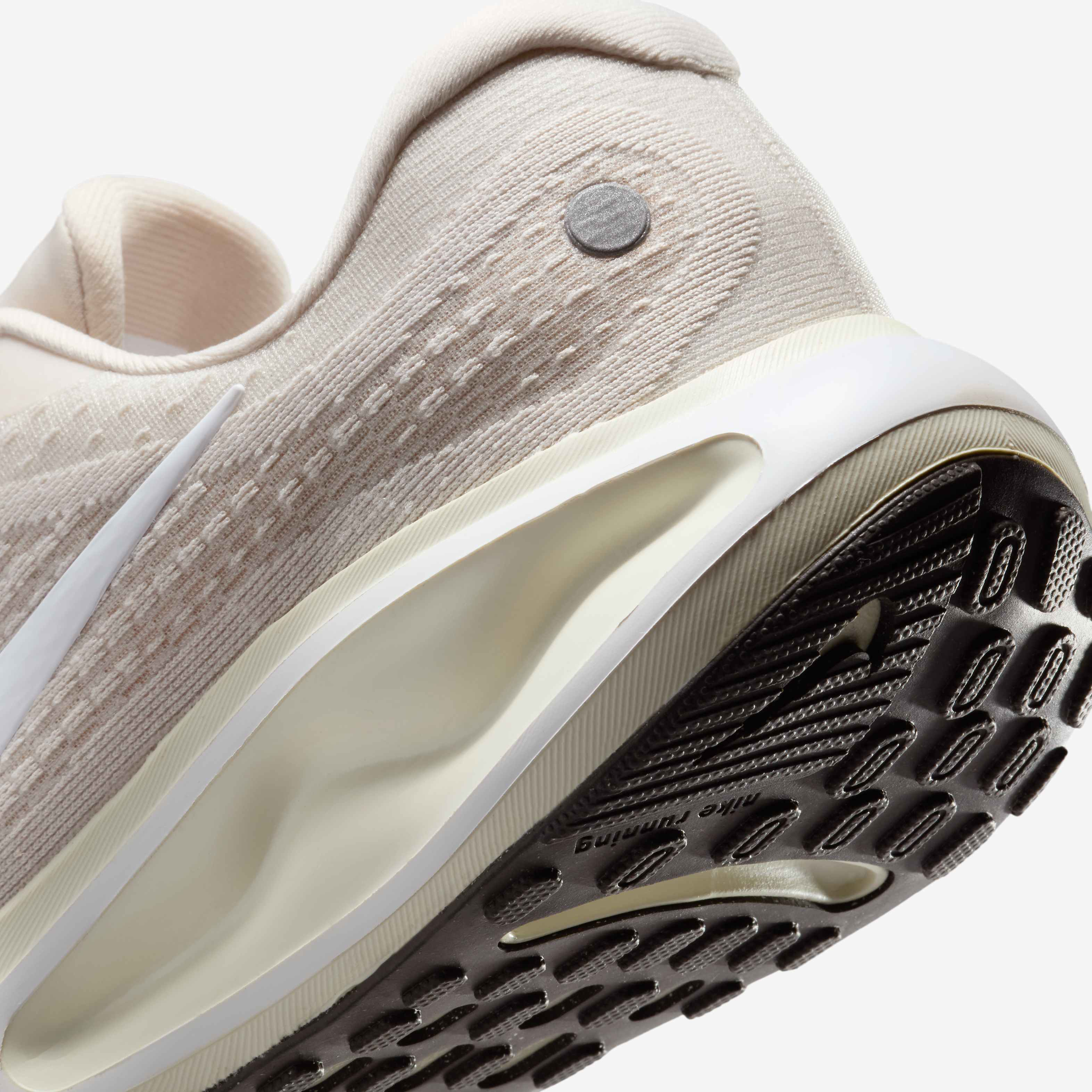 نايكي جيرني رن image number 7