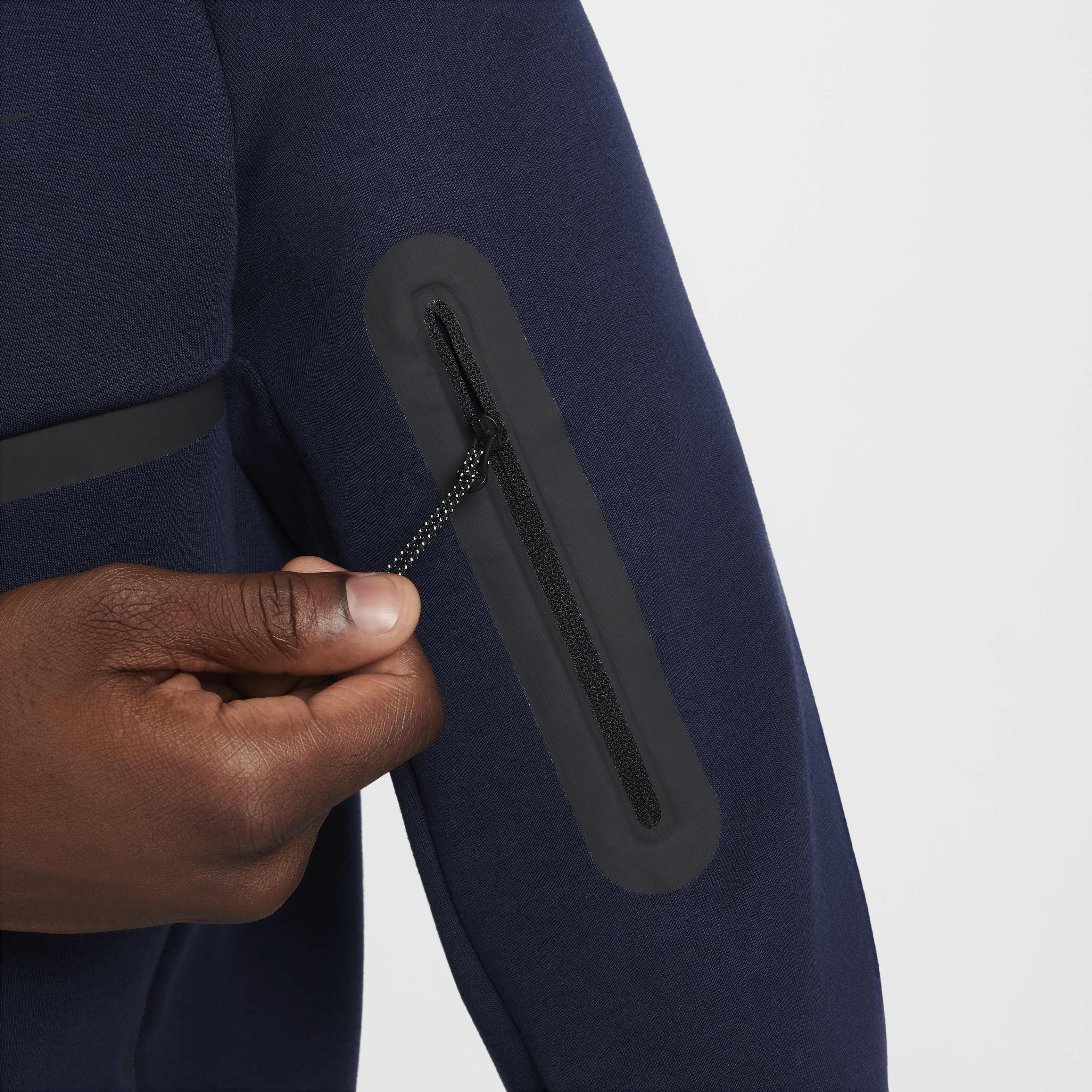 Nike Tech image number 5