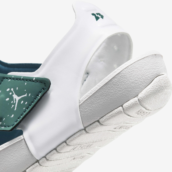 Jordan Flare image number 7 Jordan Flare image number 7