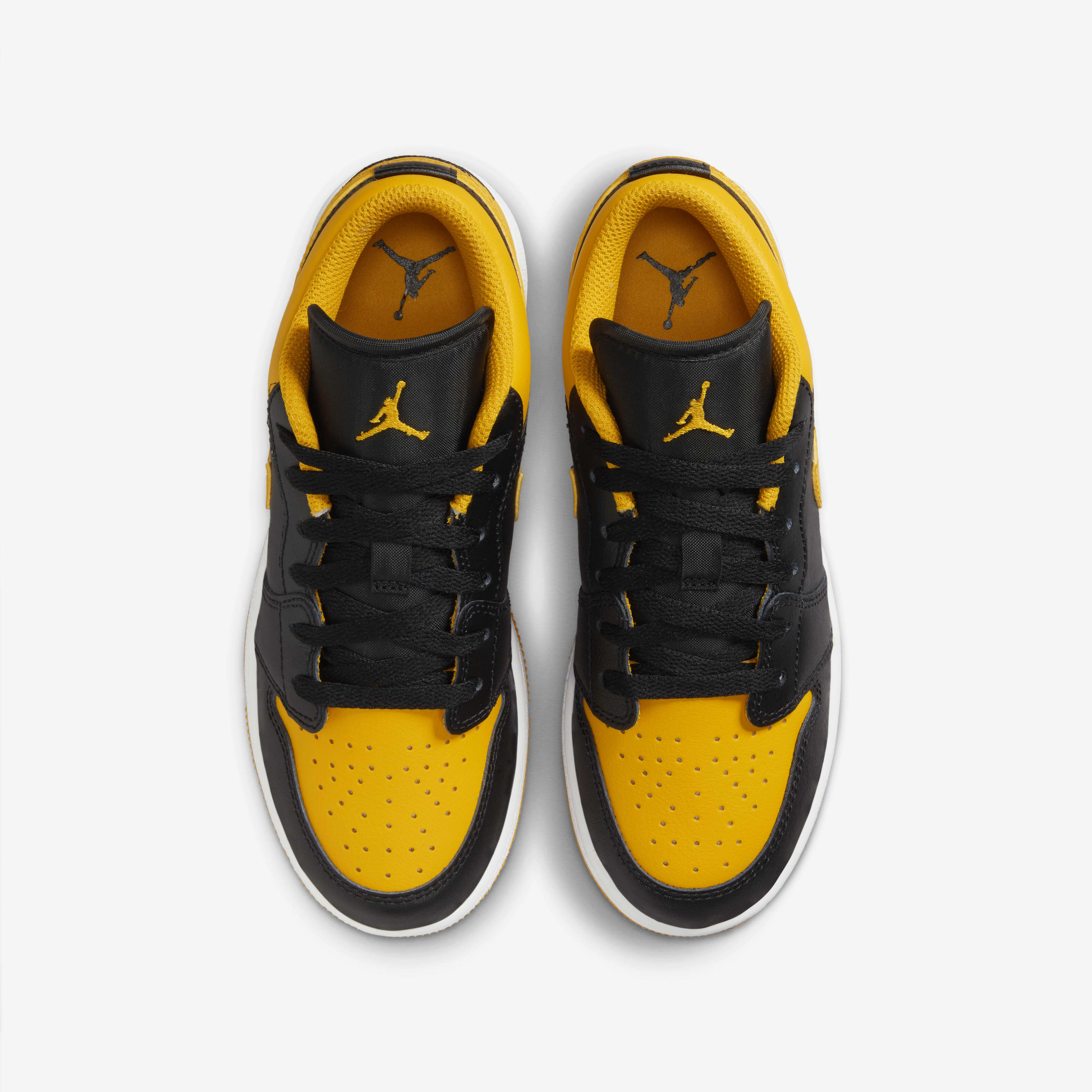 Air Jordan 1 Low image number 3
