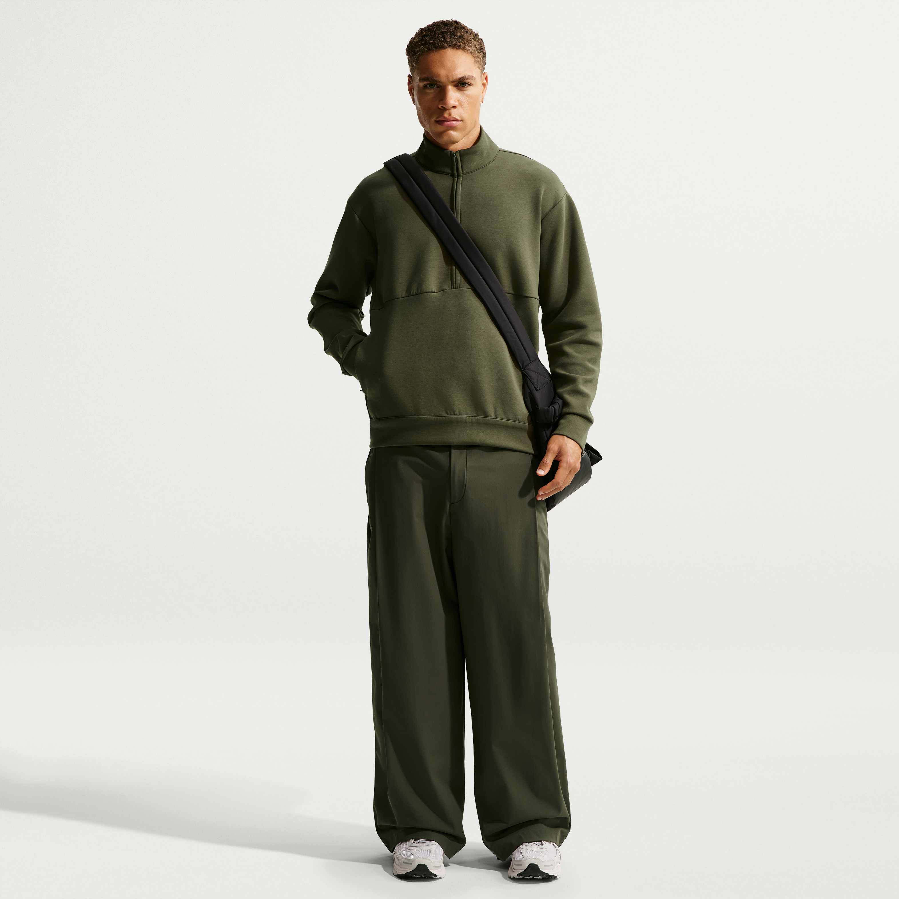 نايكي 24.7 امبوسبلي سوفت image number 3