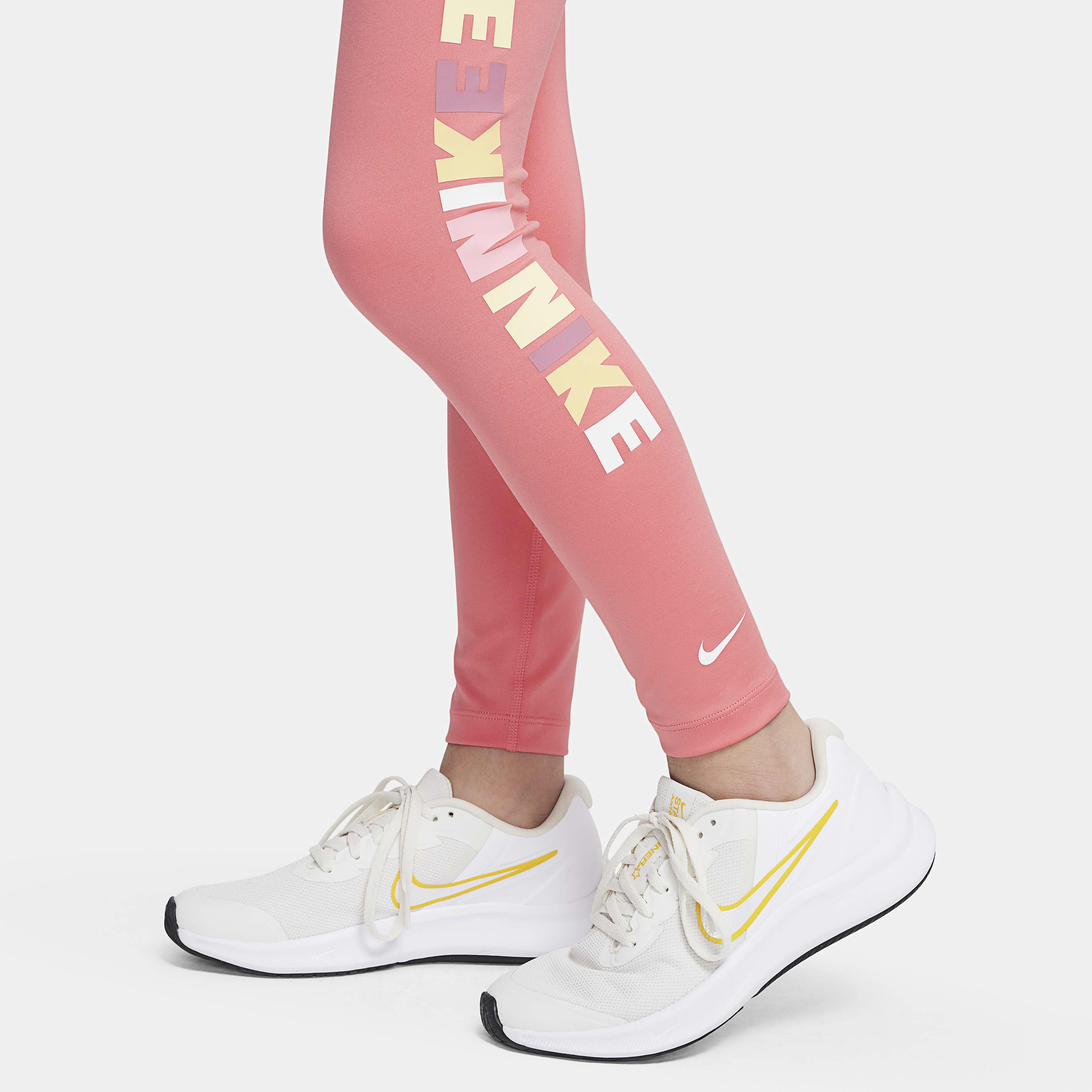 Nike Dri-FIT One image number 3