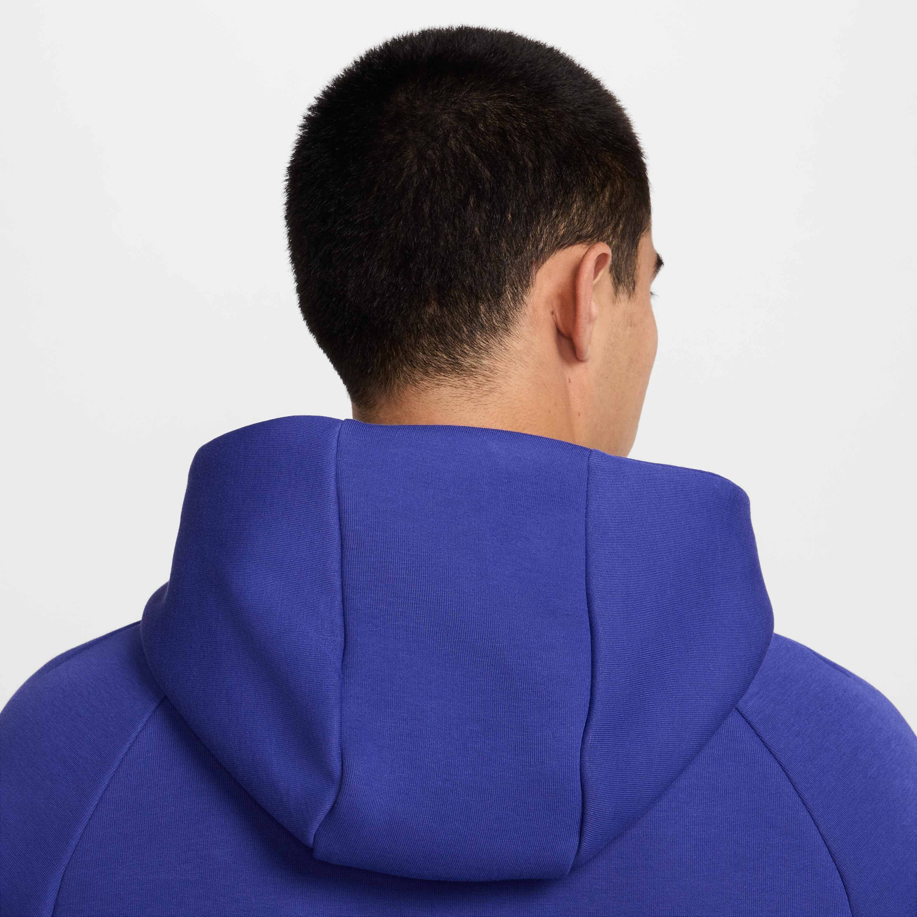 Nike Tech image number 9