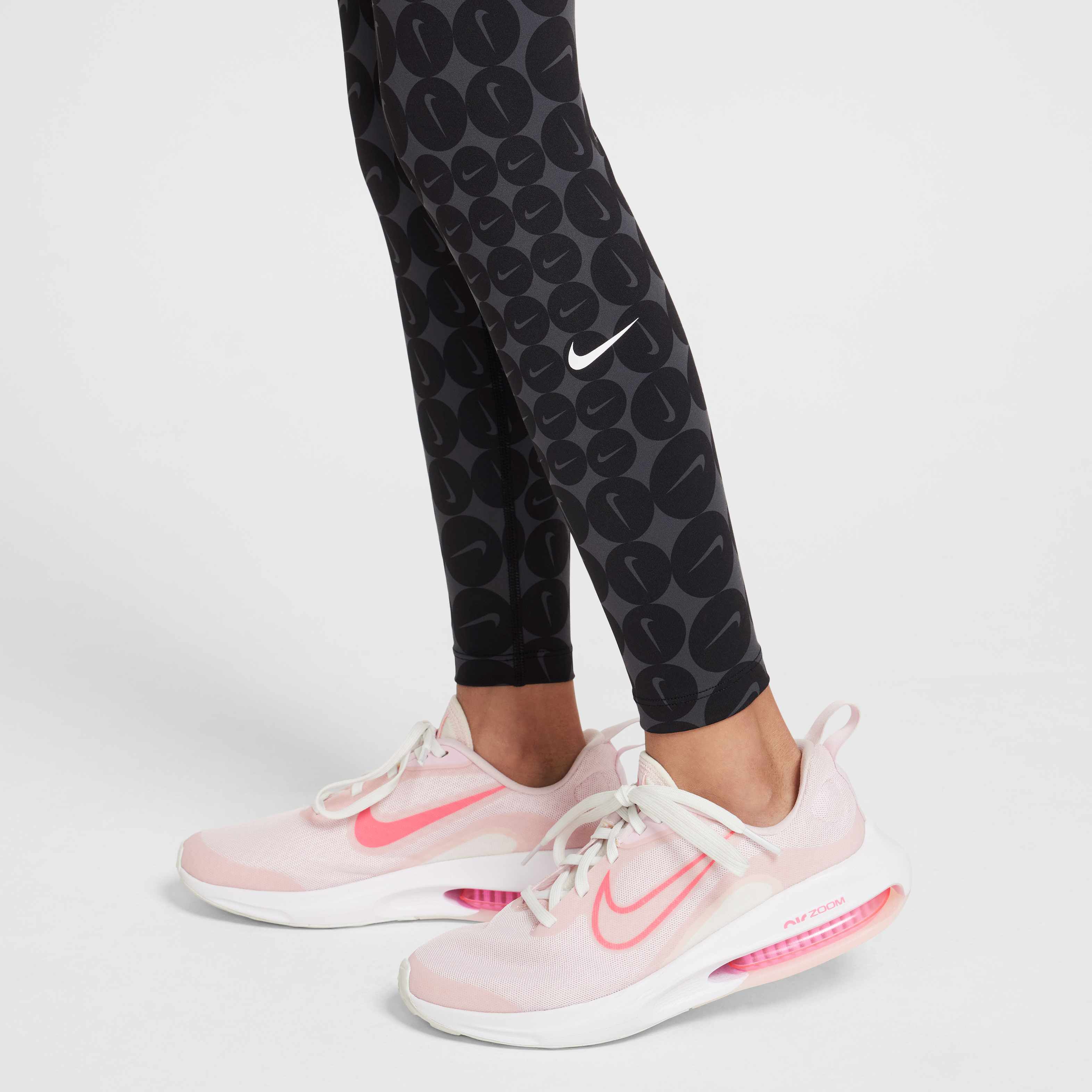 nike spotty leggings
