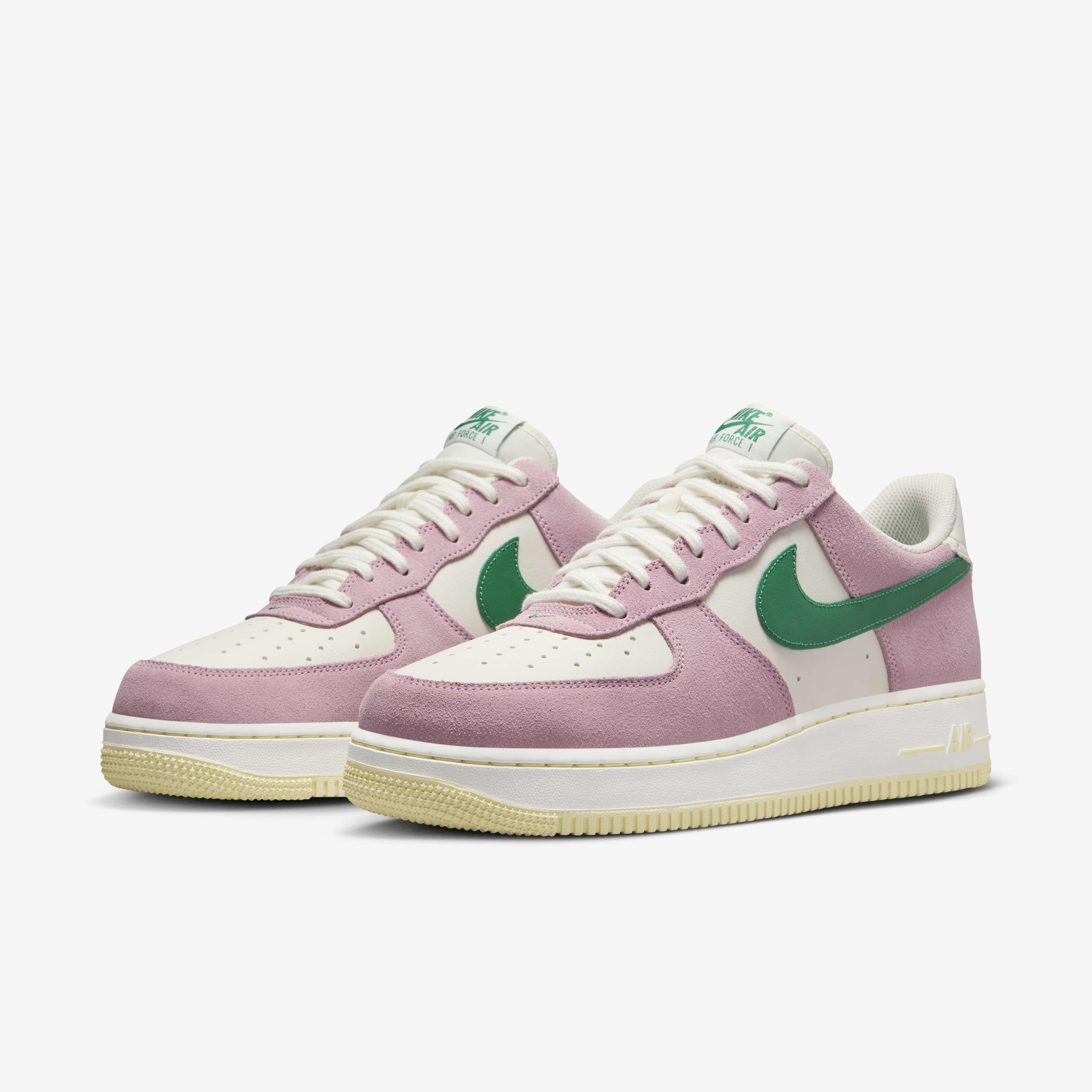 Nike Air Force 1 '07 LV8 image number 4