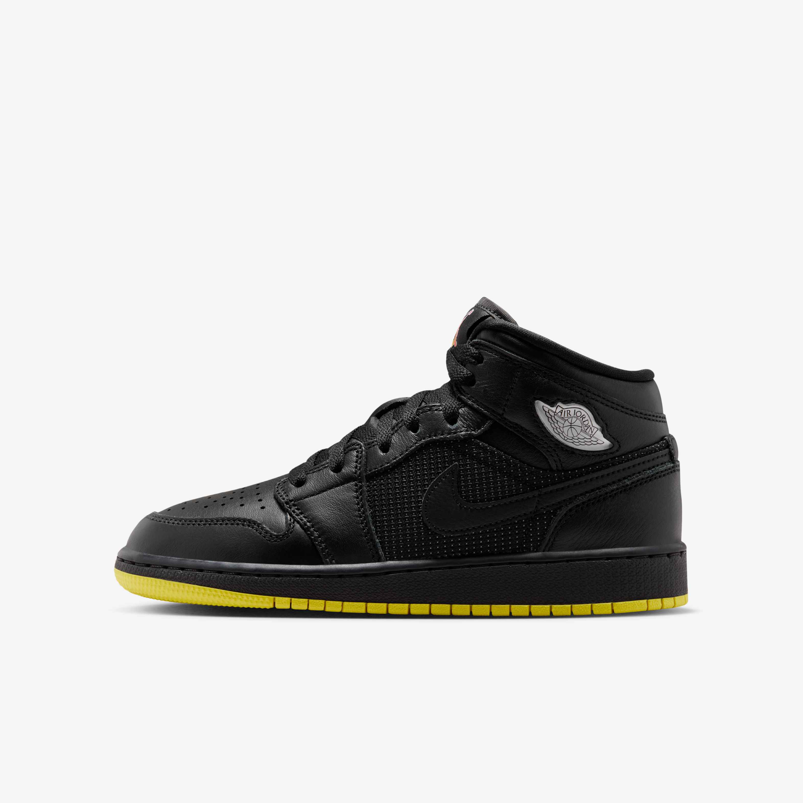 Air Jordan 1 Mid SE image number 0