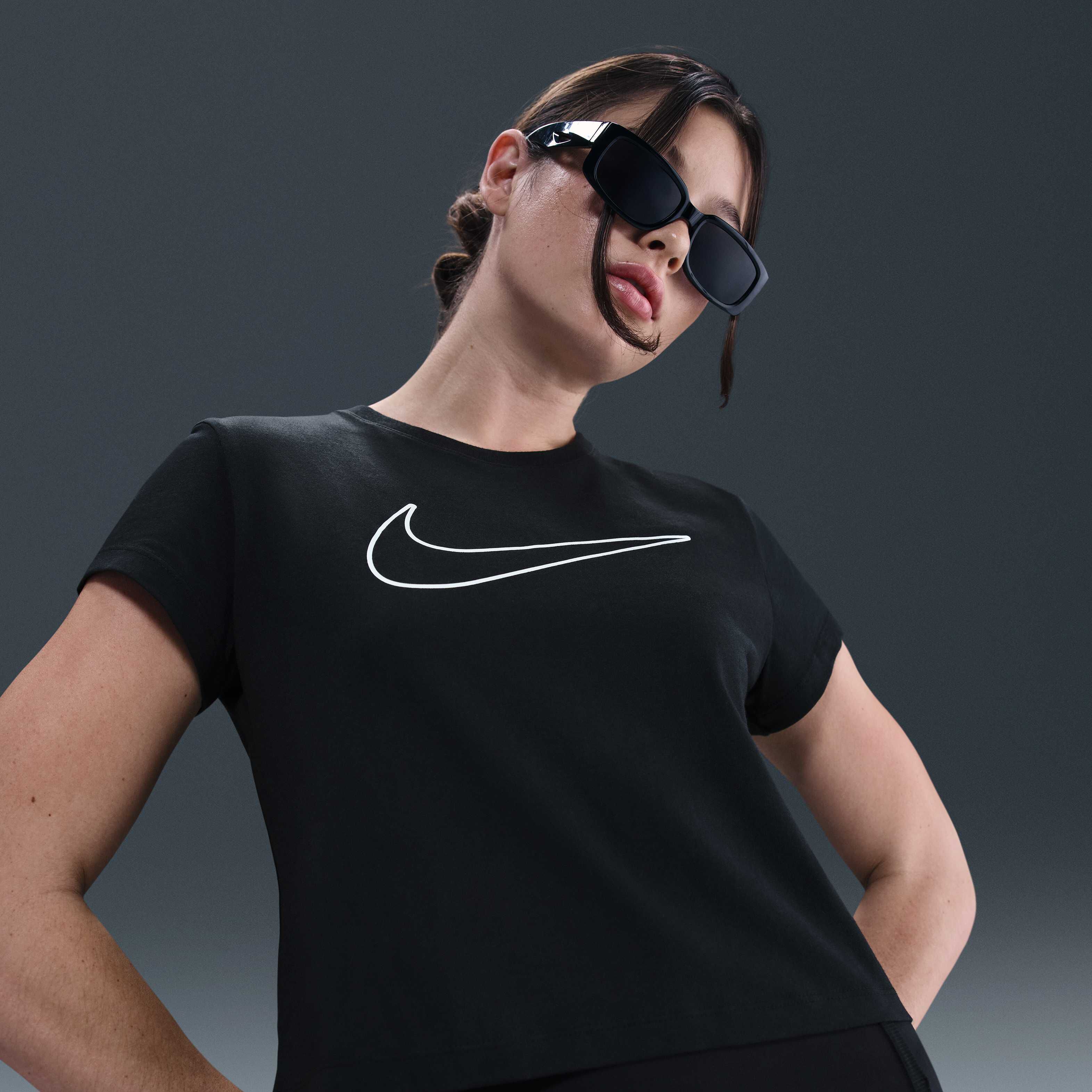 Nike Sportswear image number 0