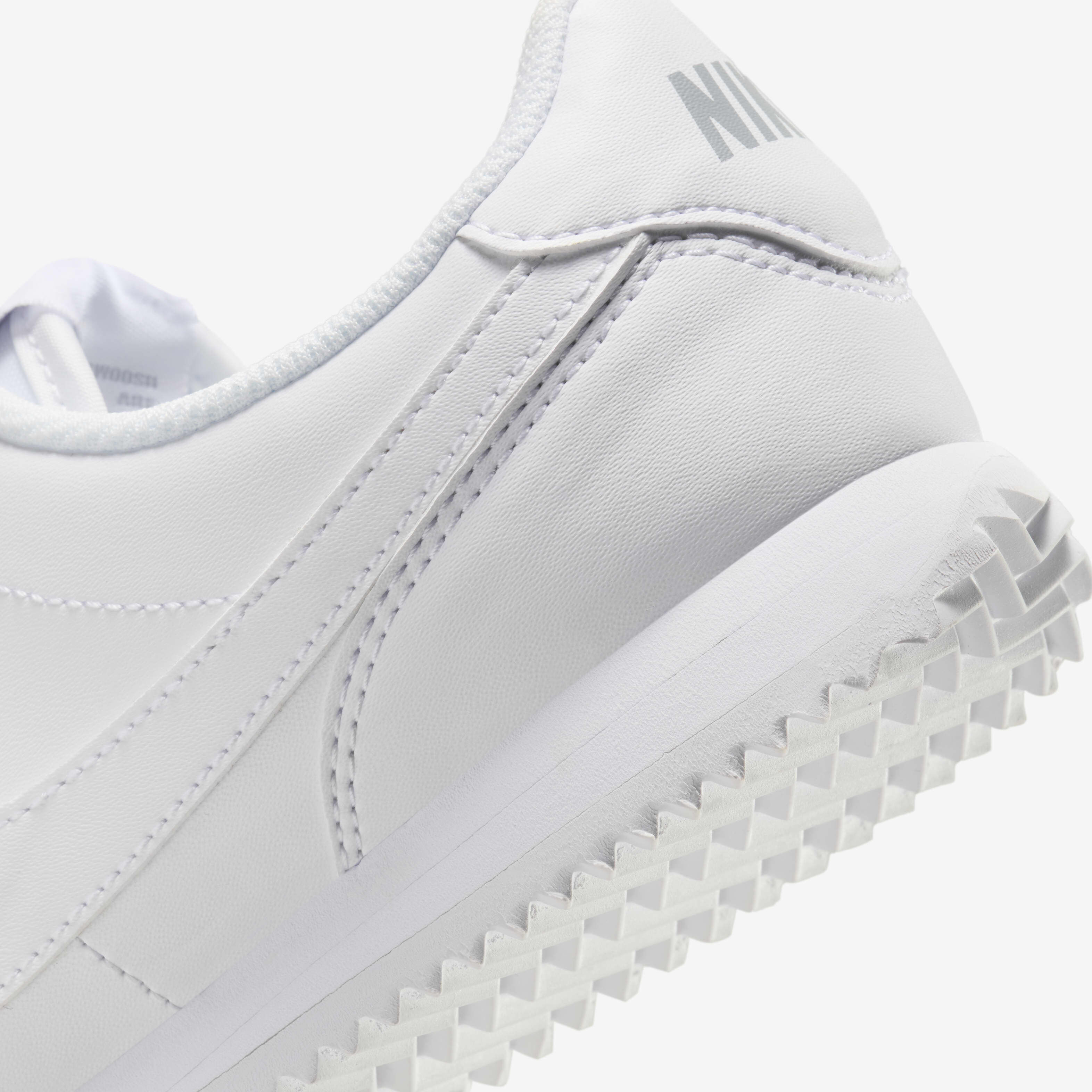 نايكي كورتيز image number 7