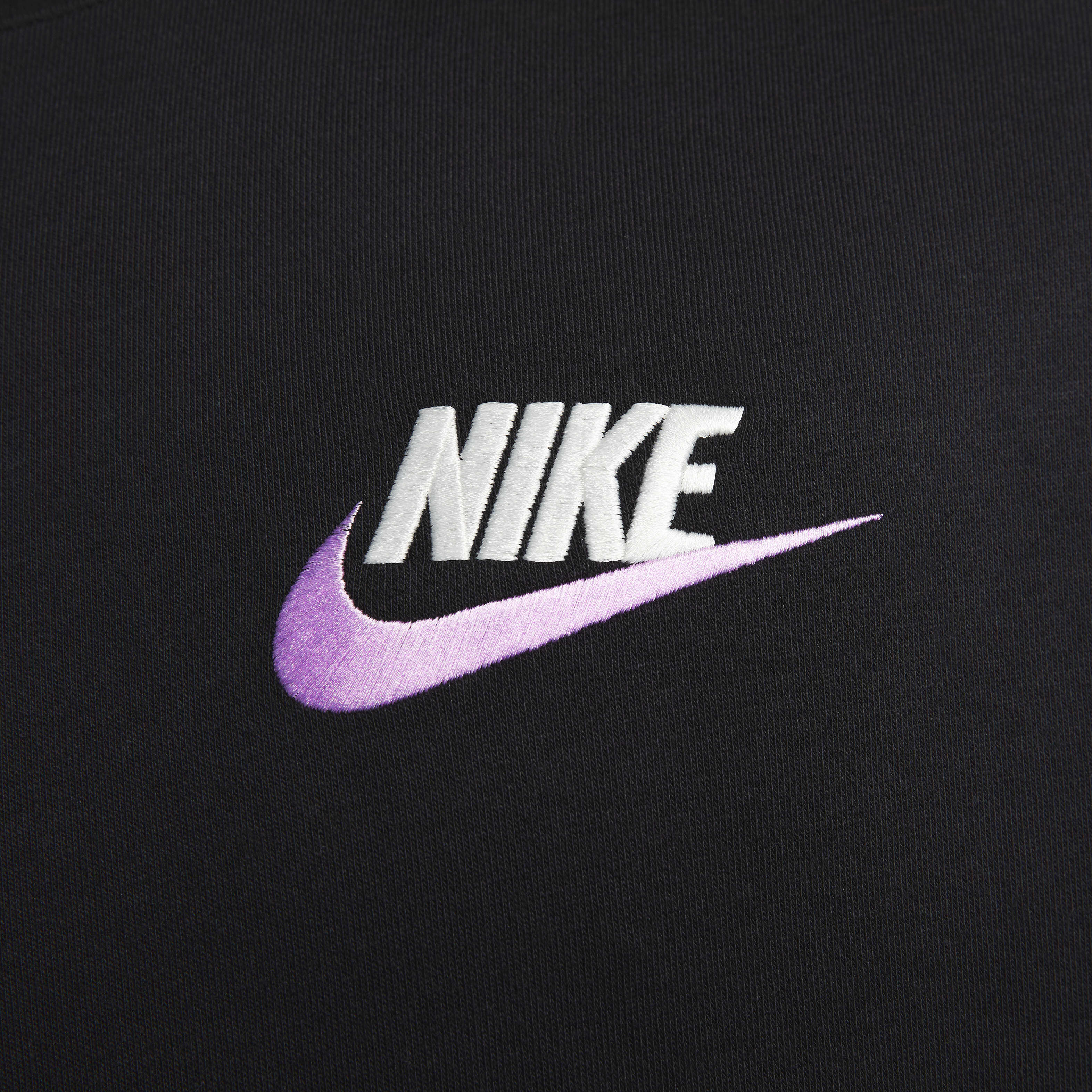 نايكي كلوب image number 3