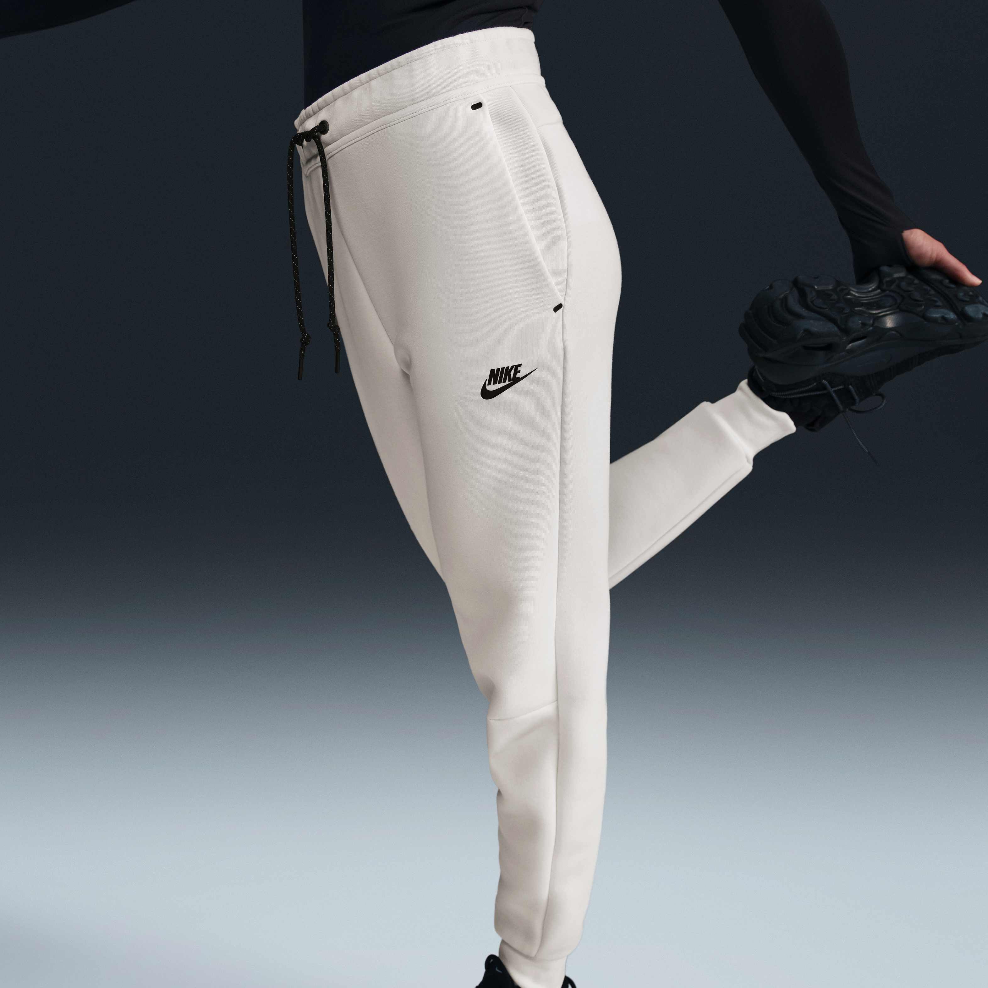 Nike tech fleece joggers light bone sales