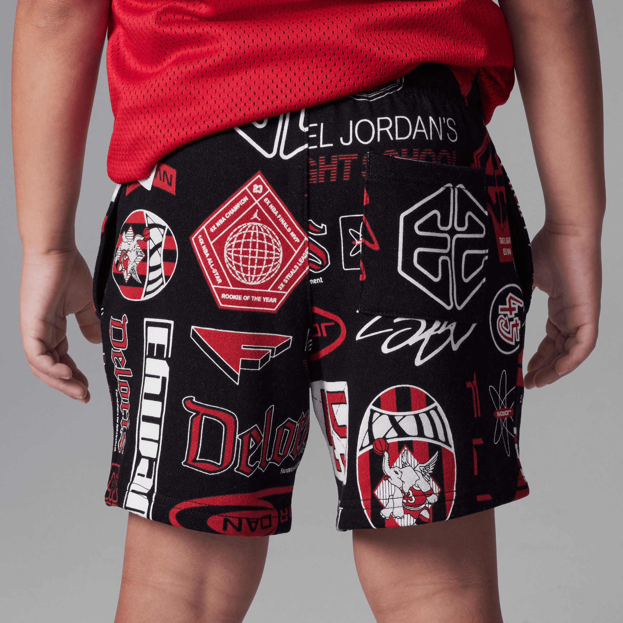 Jordan Essentials image number 1