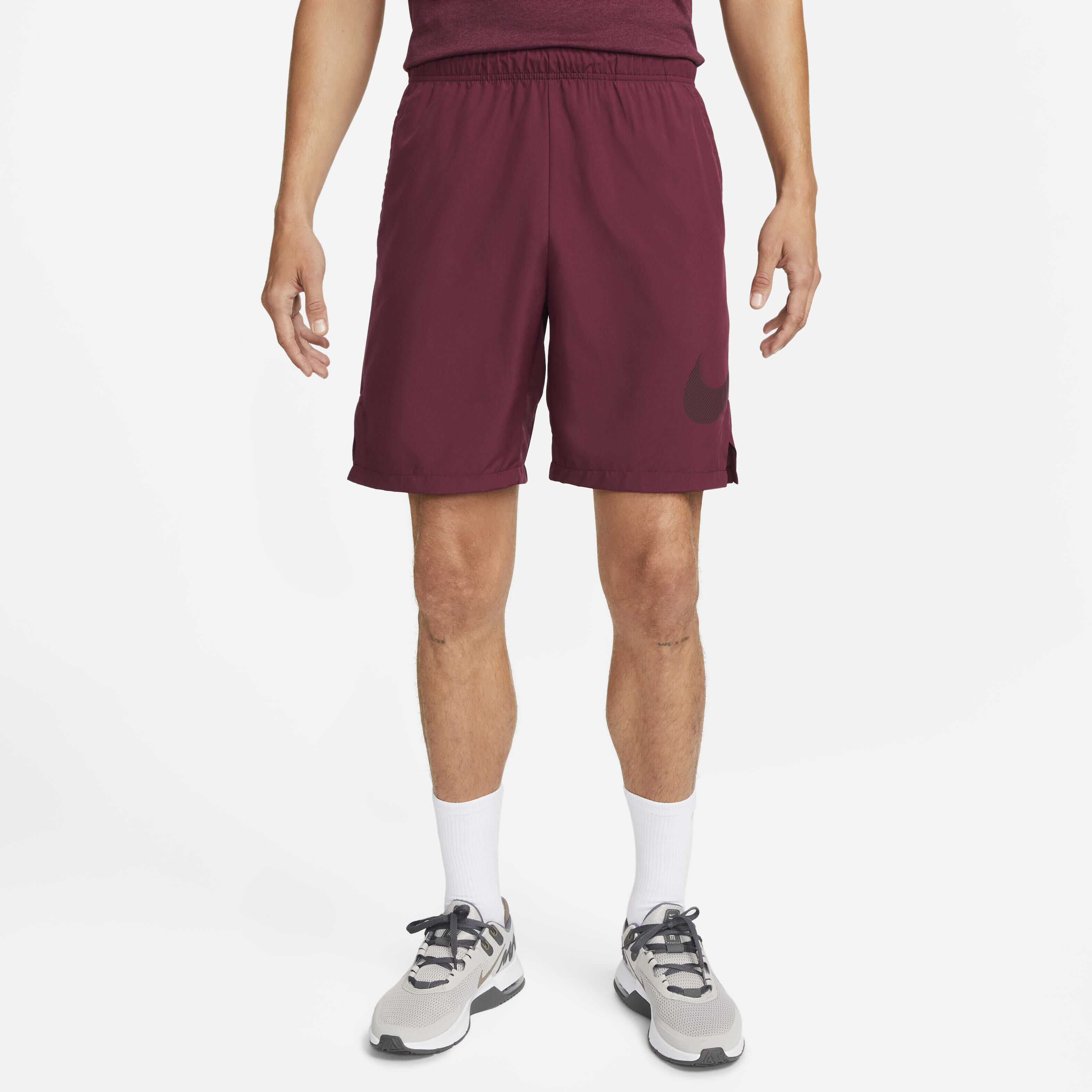 Nike modern fit shorts discount