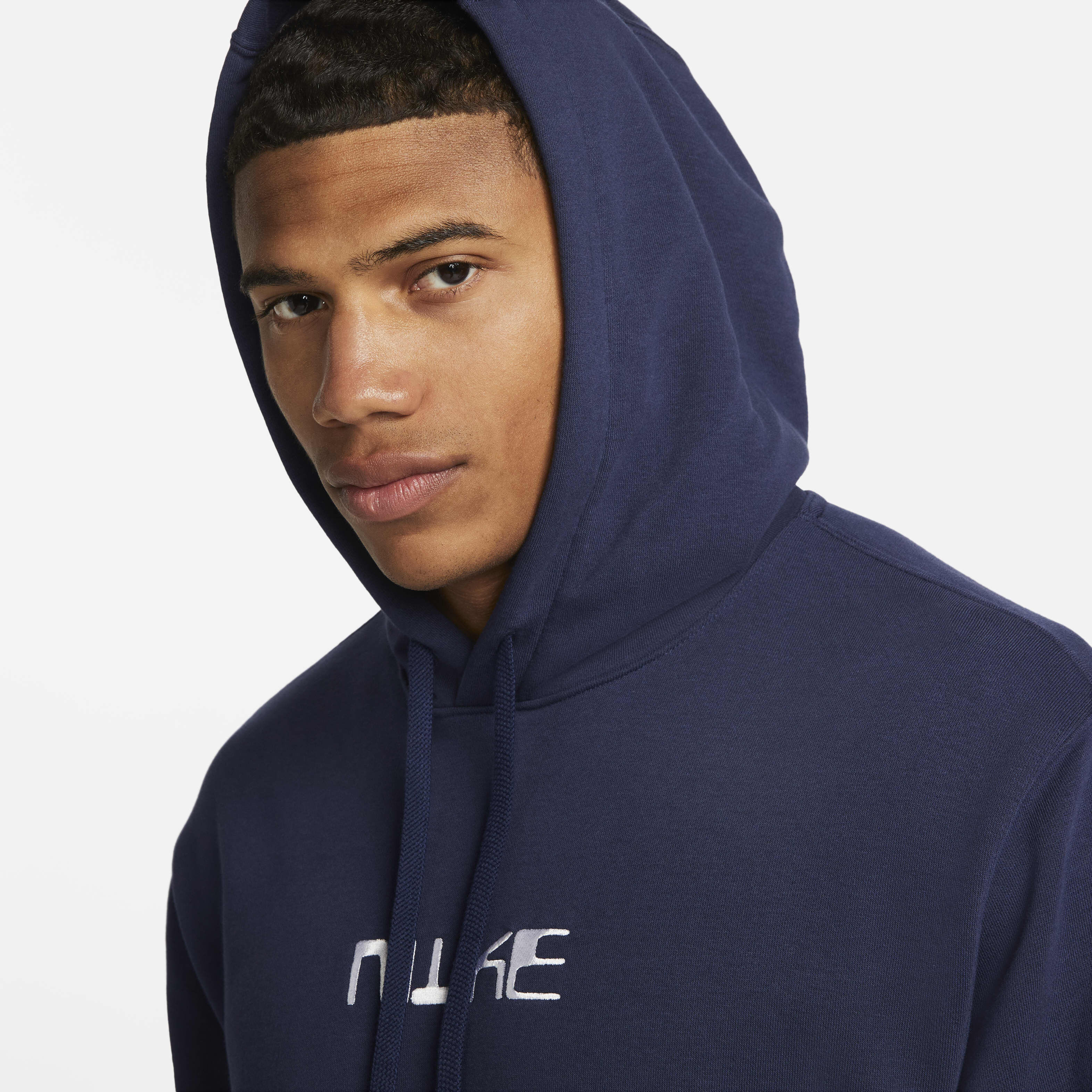 Nike Club Fleece image number 2