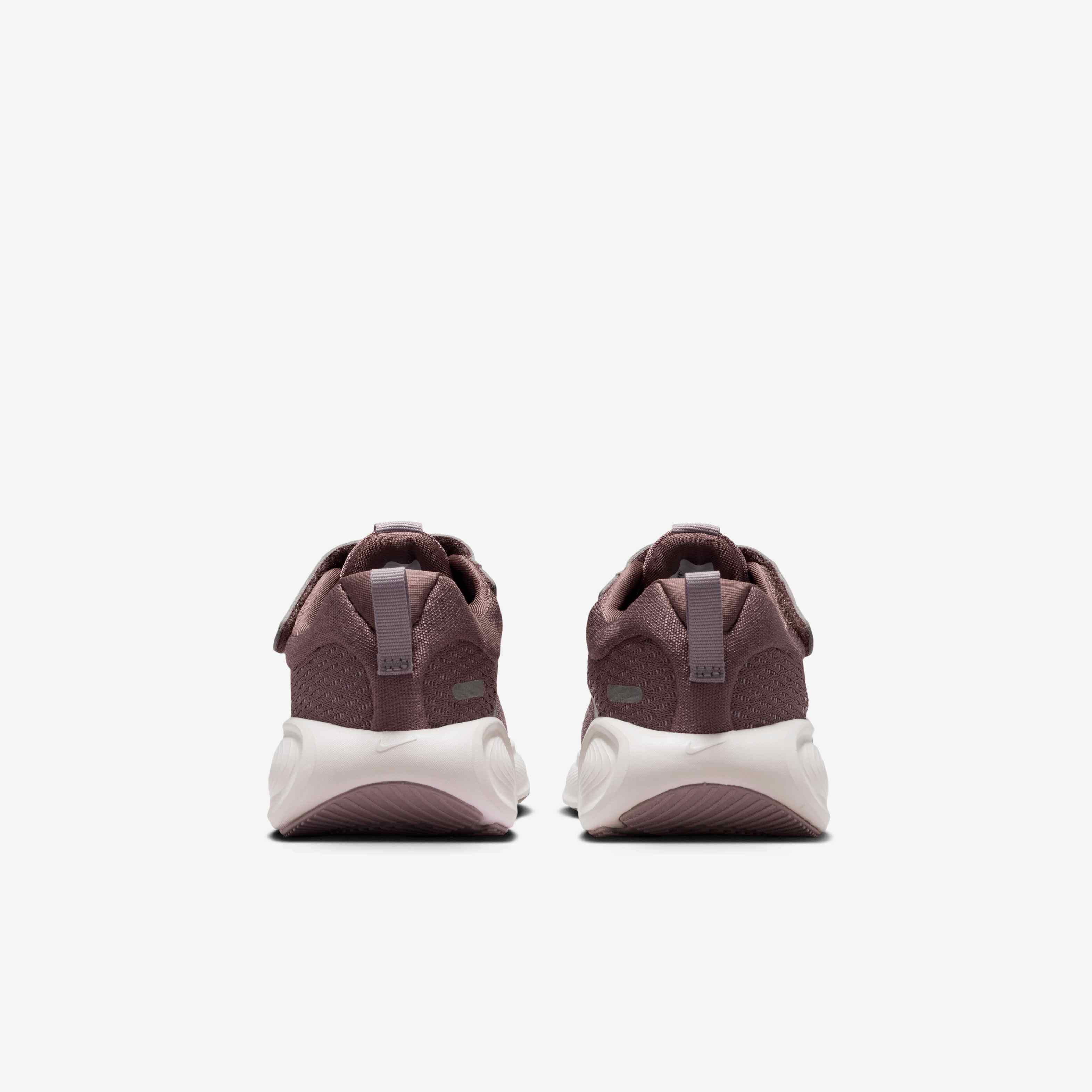 نايكي ستيلار رايد image number 5