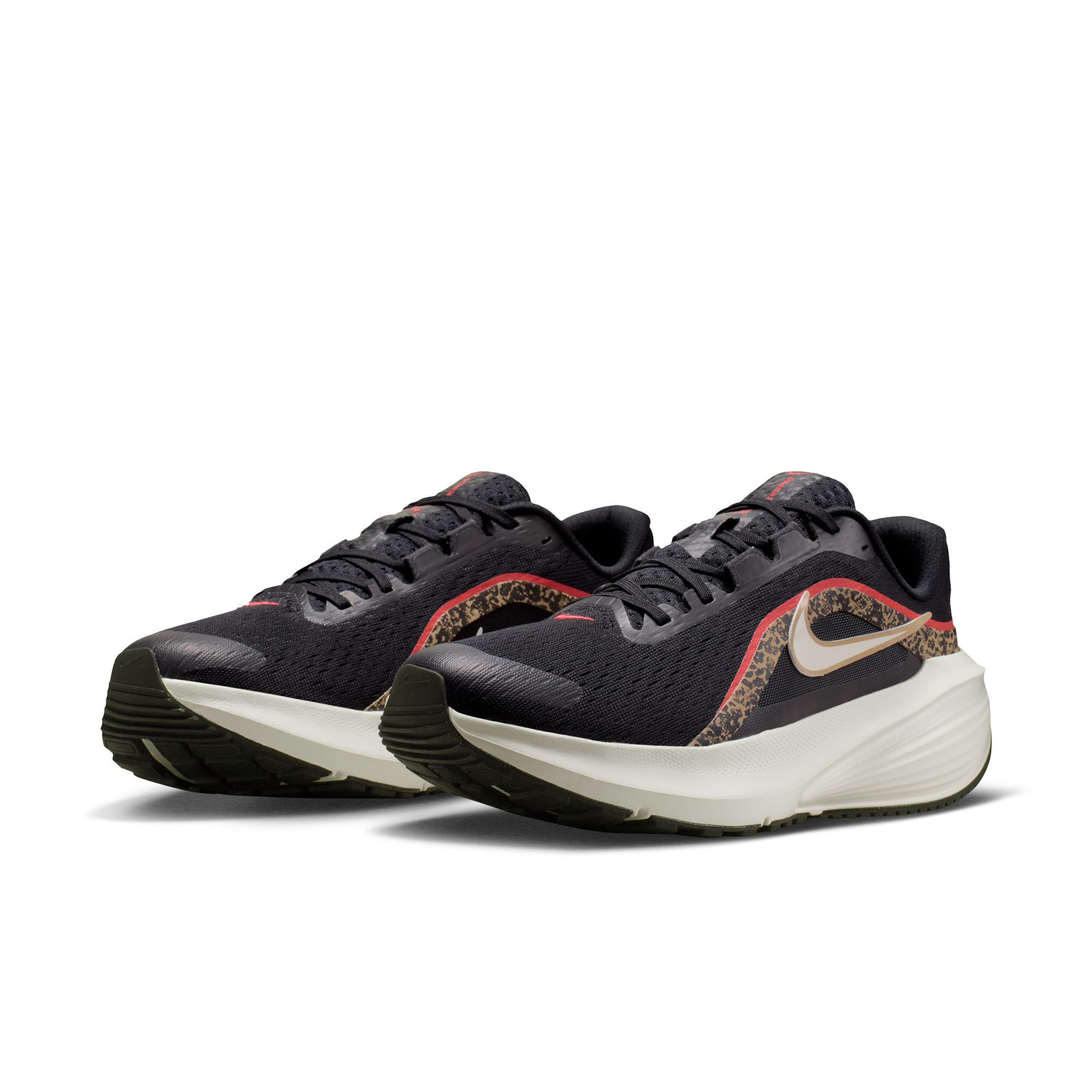 Nike Downshifter 14 image number 2