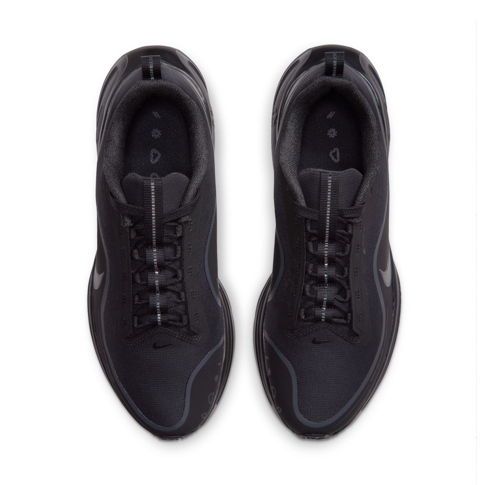 Nike Revolution 8 Utility image number 3