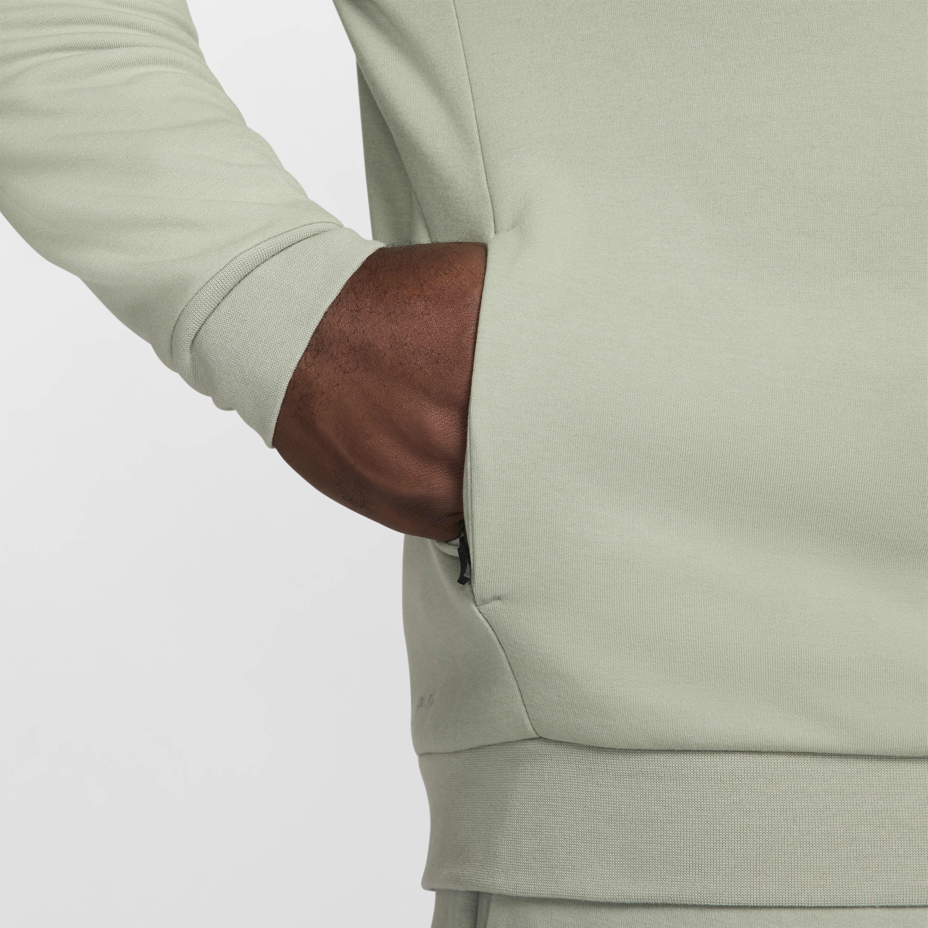 Nike Primary Fleece image number 12