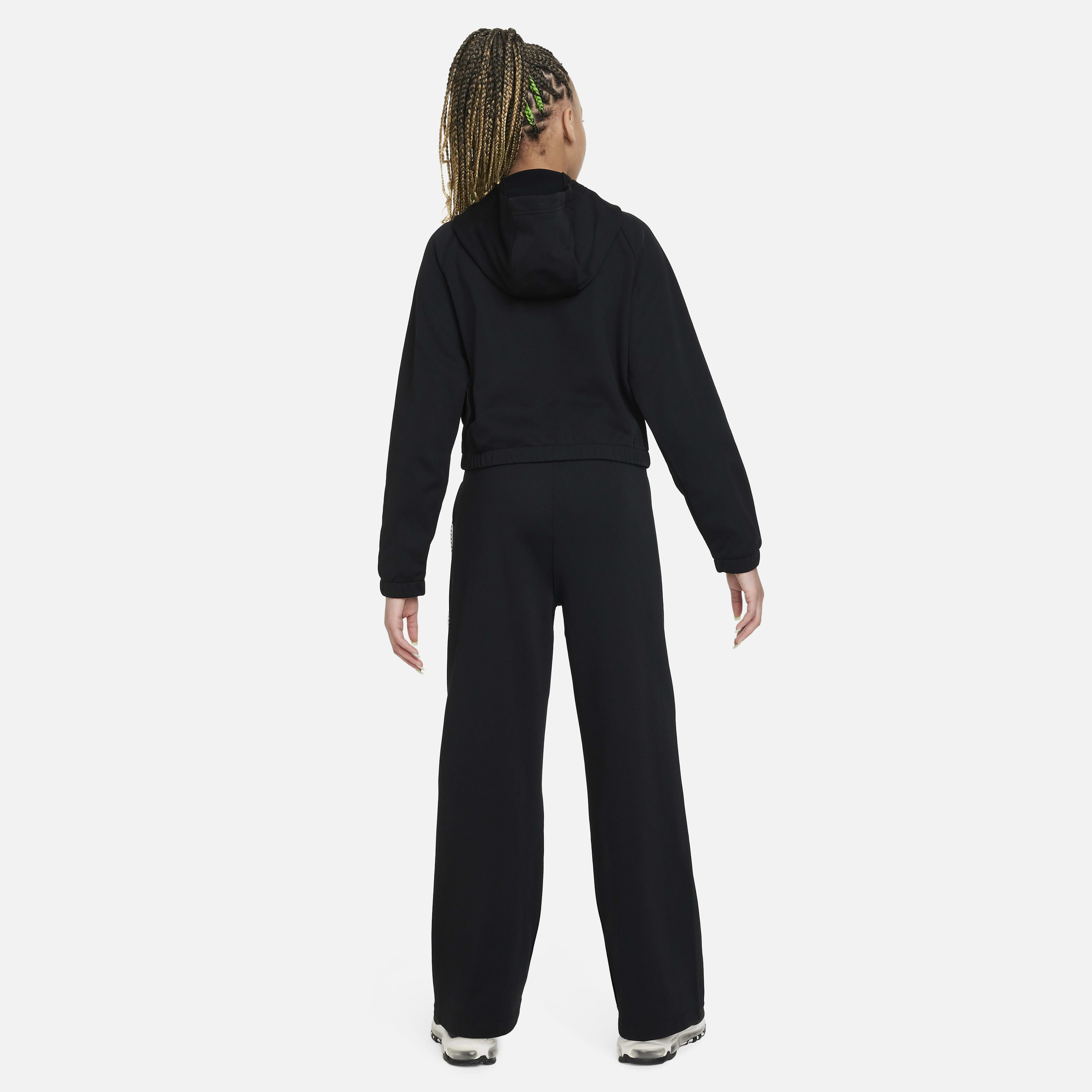 نايكي سبورتسوير image number 1