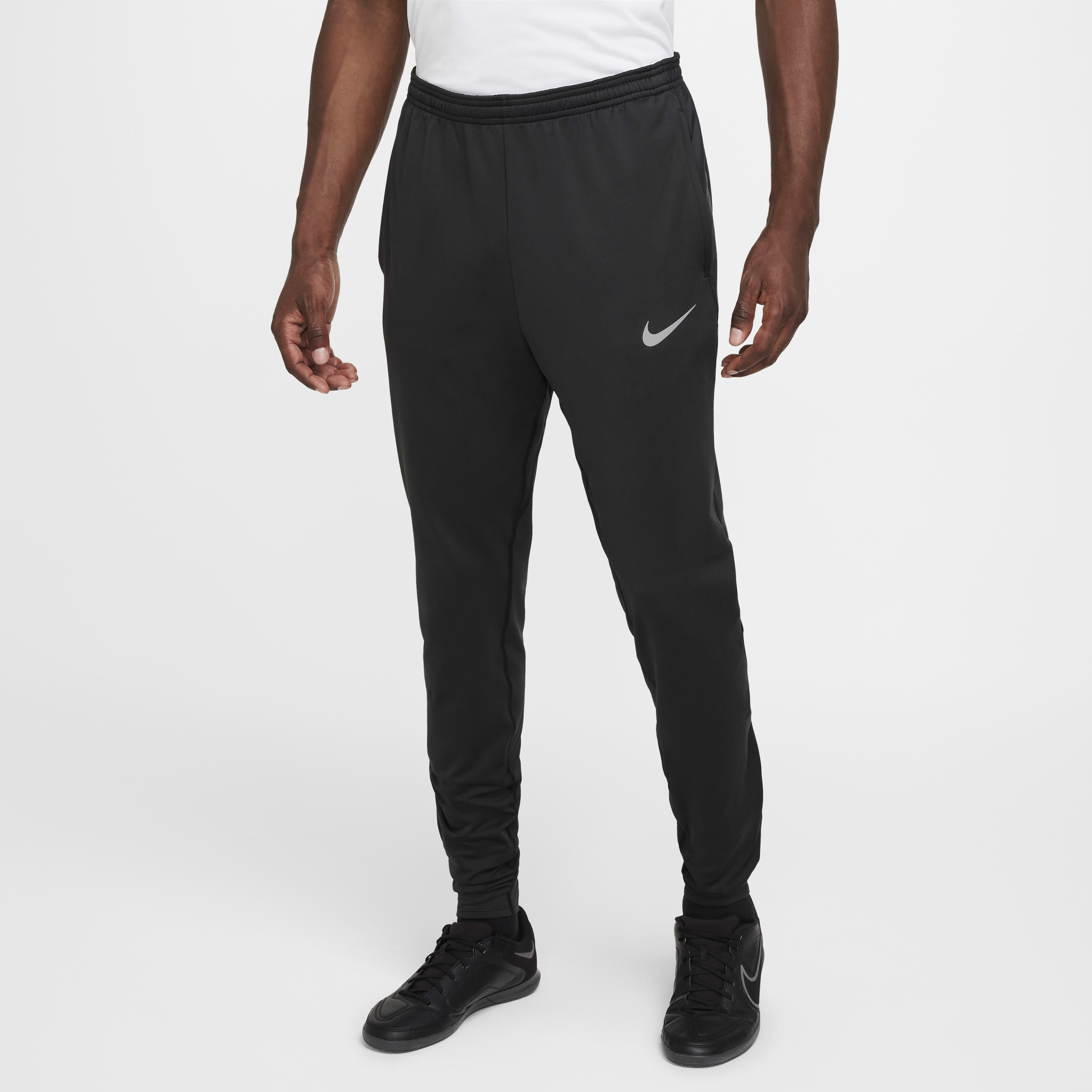 Buy Nike Strike Men s Therma FIT Football Pants Nike Saudi Official