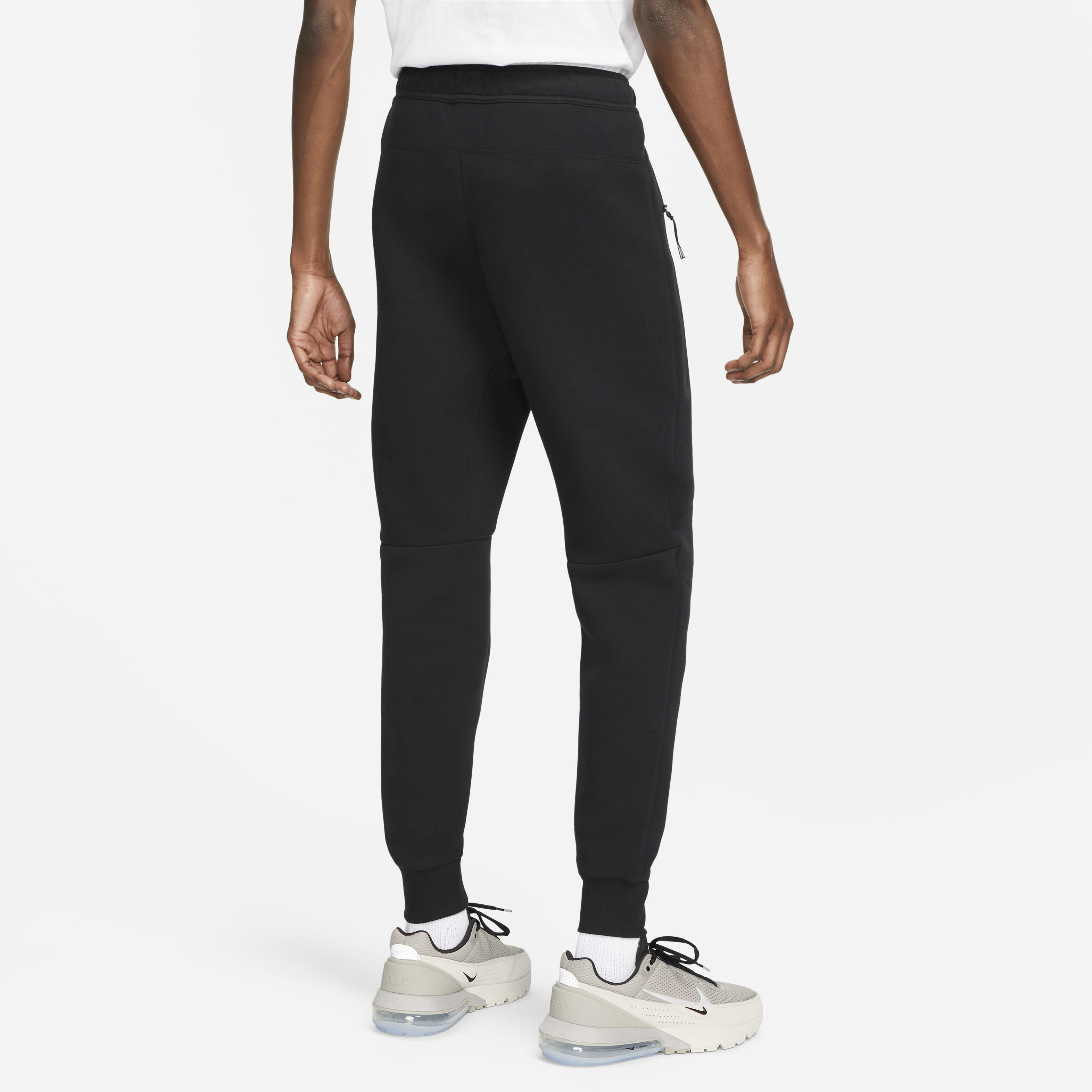 Buy Nike Sportswear Tech Fleece Men s Joggers Nike Saudi Official
