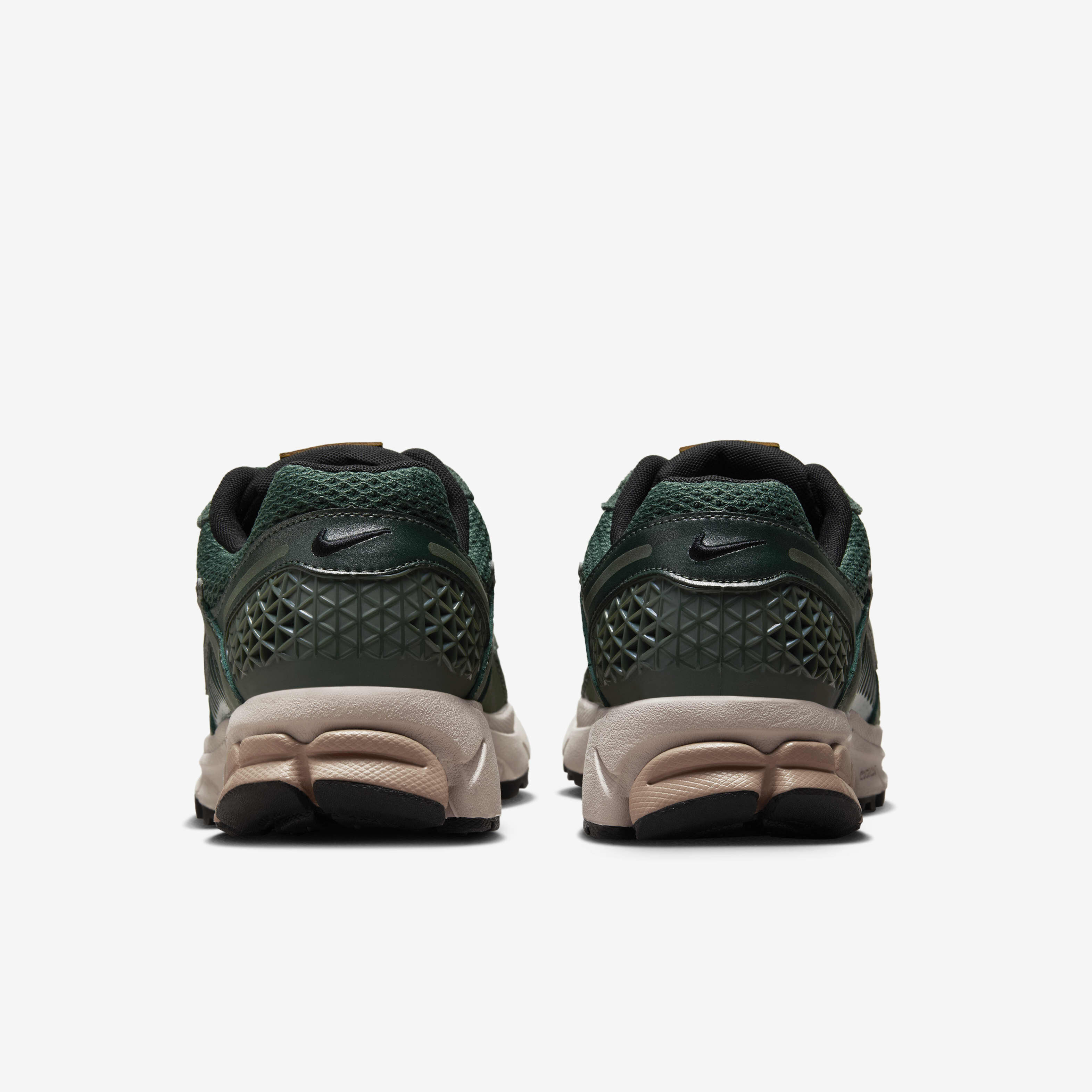 Buy Nike Zoom Vomero 5 Women s Shoes Nike Saudi Official