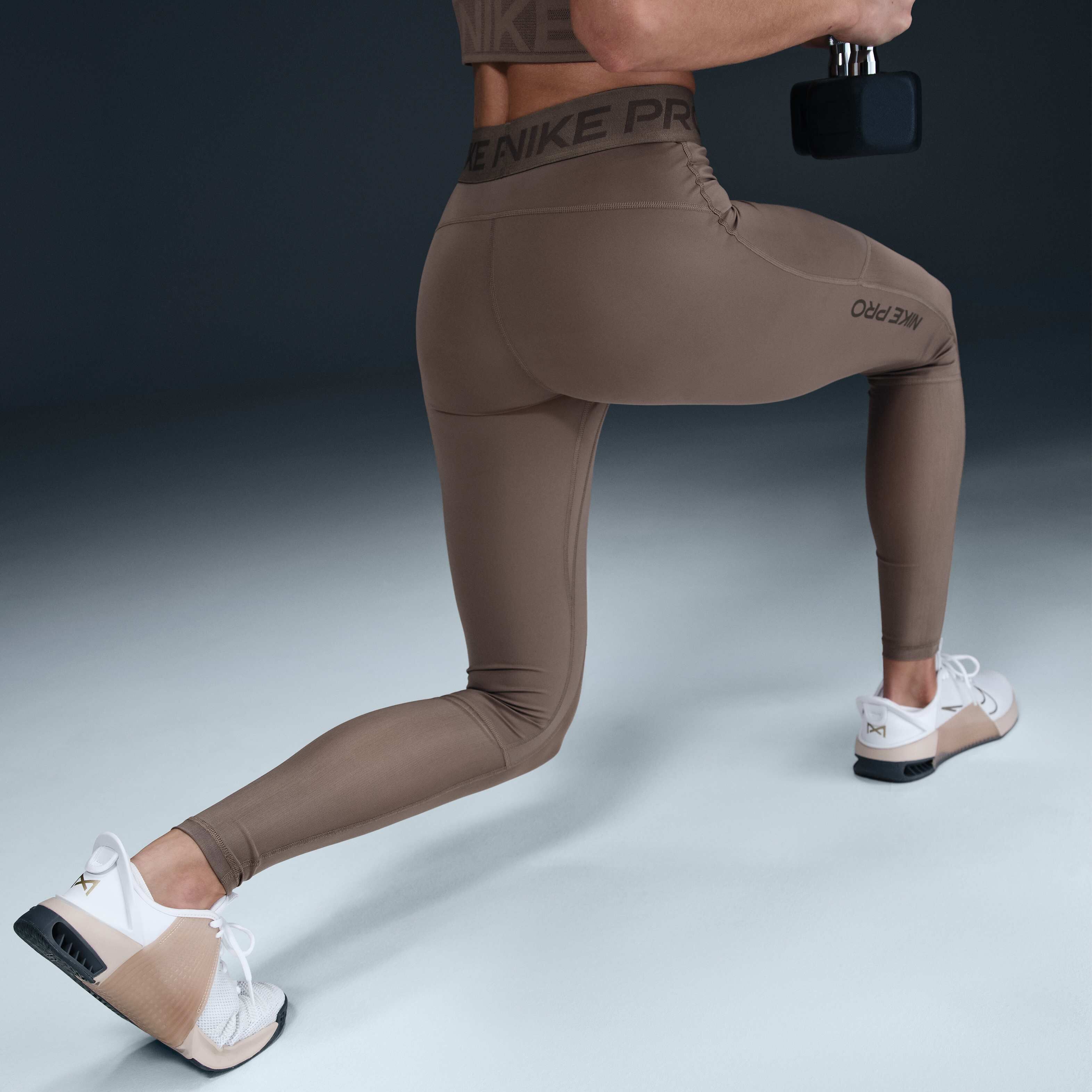 نايكي برو image number 2