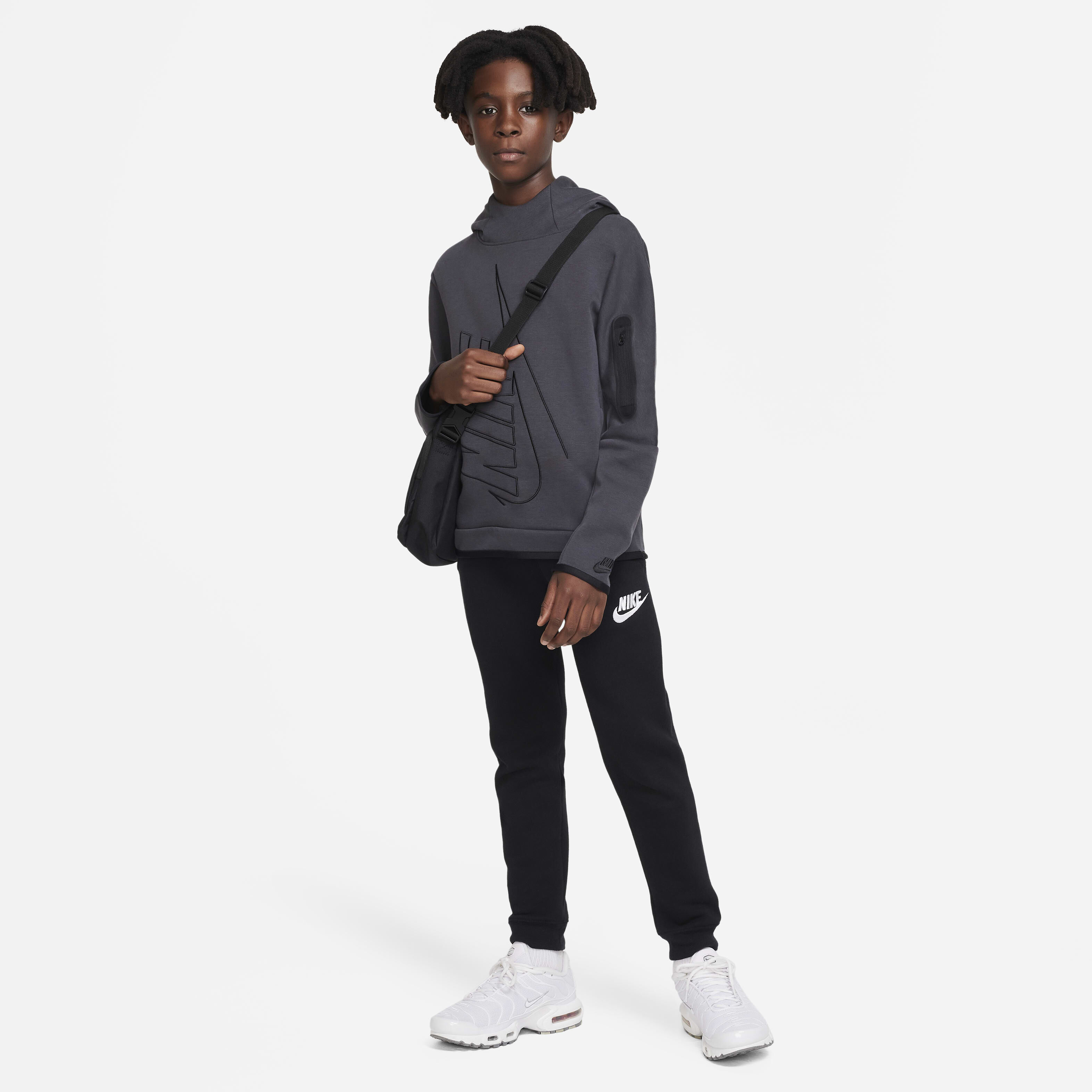 Nike Sportswear Tech Fleece image number 4