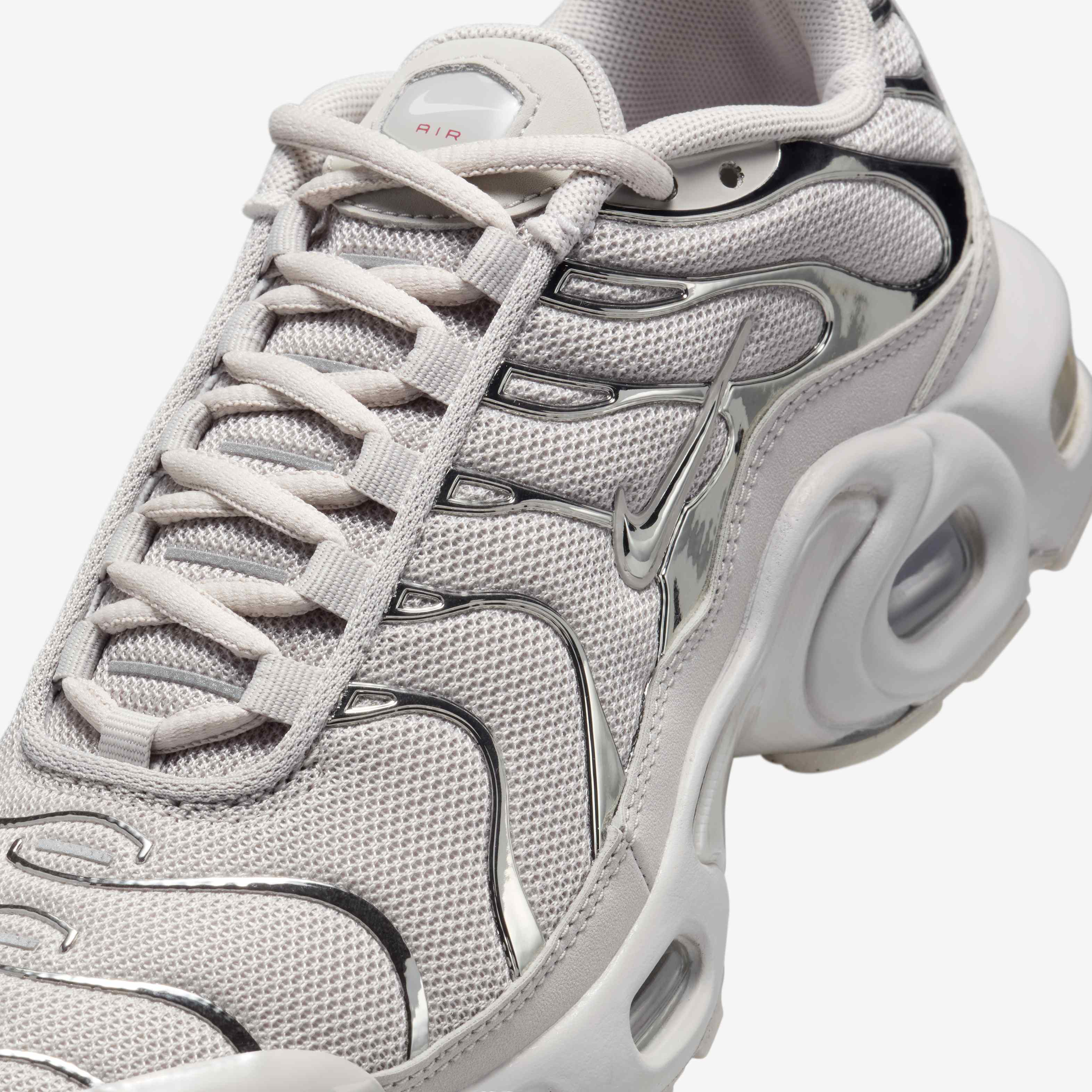 Nike Air Max Plus image number 6