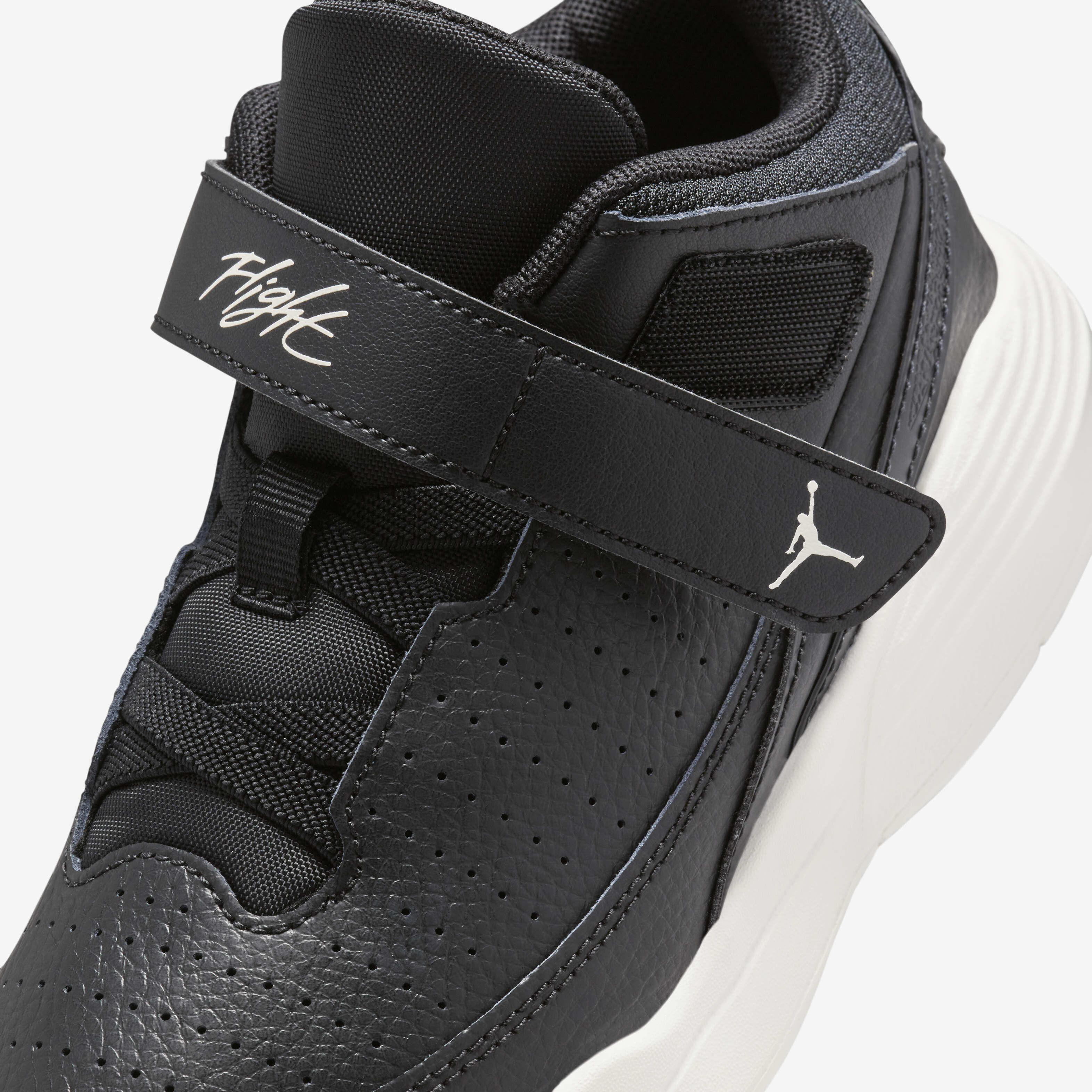 jordan max aura youth